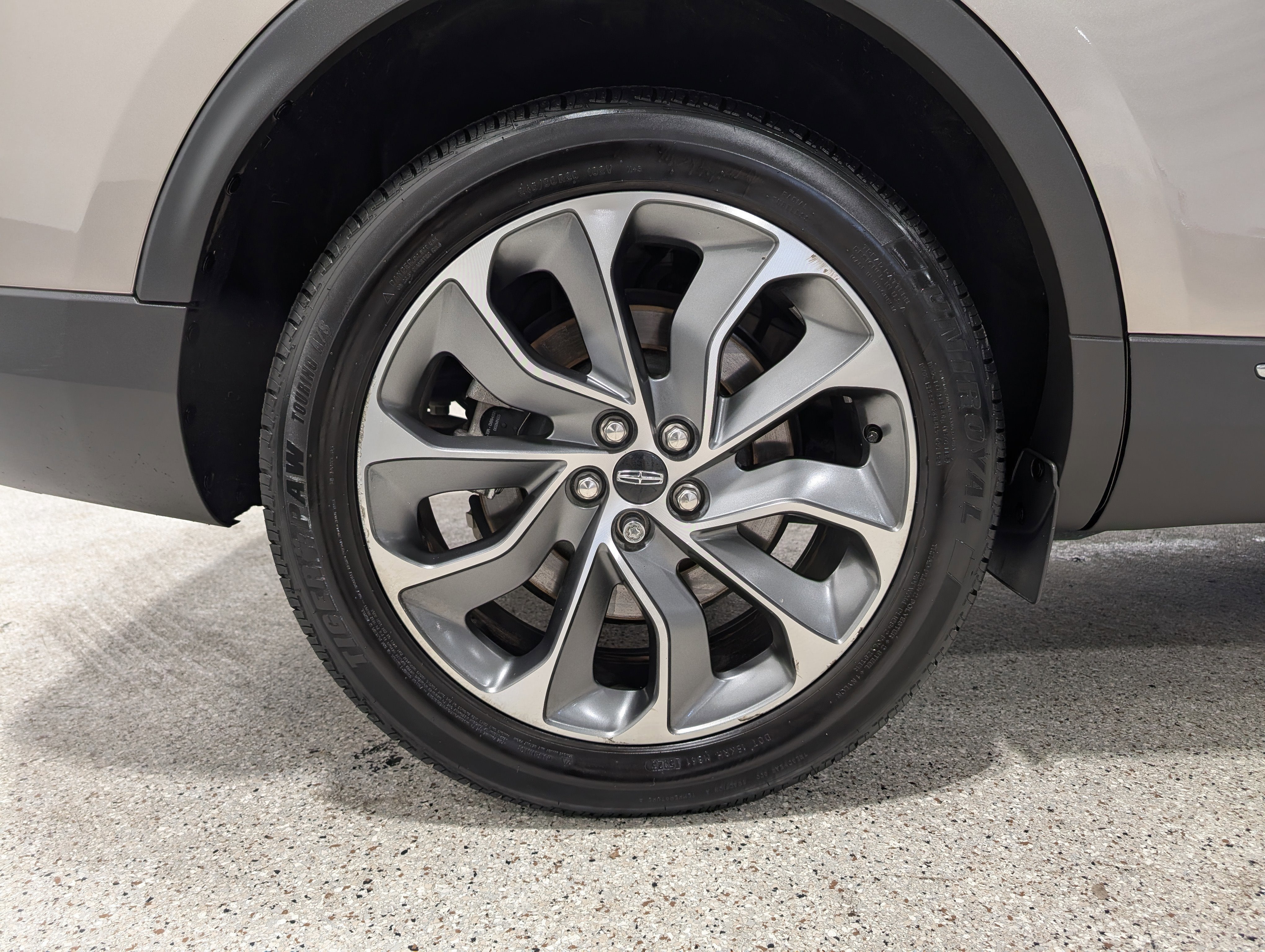 2021 Lincoln Nautilus Reserve