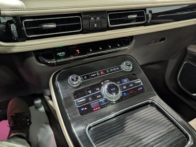 2021 Lincoln Nautilus Reserve