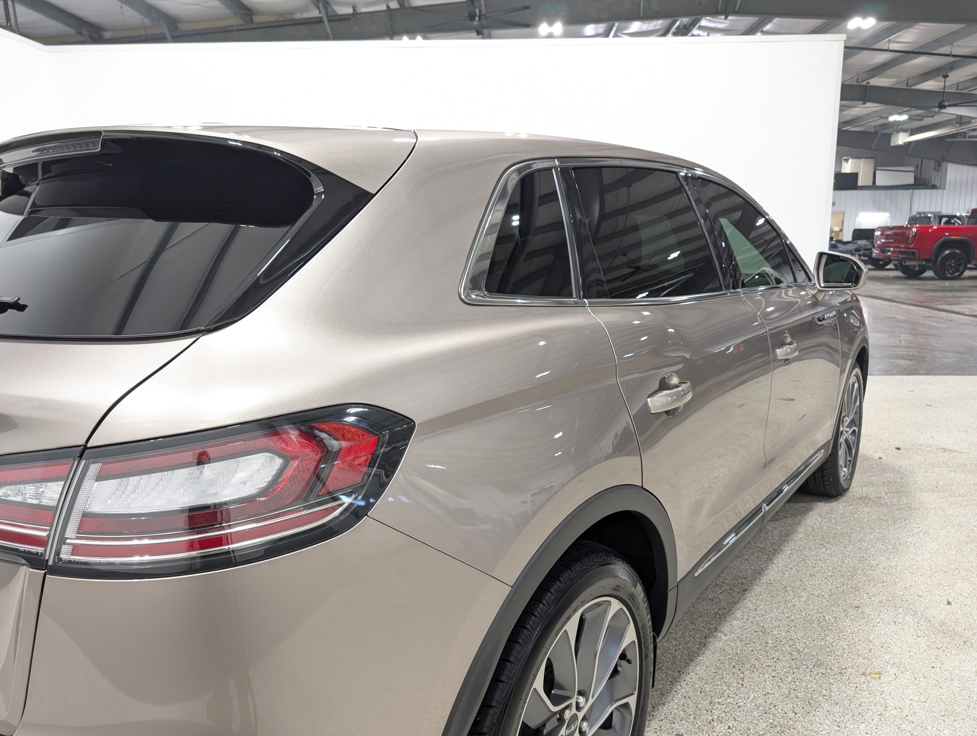 2021 Lincoln Nautilus Reserve