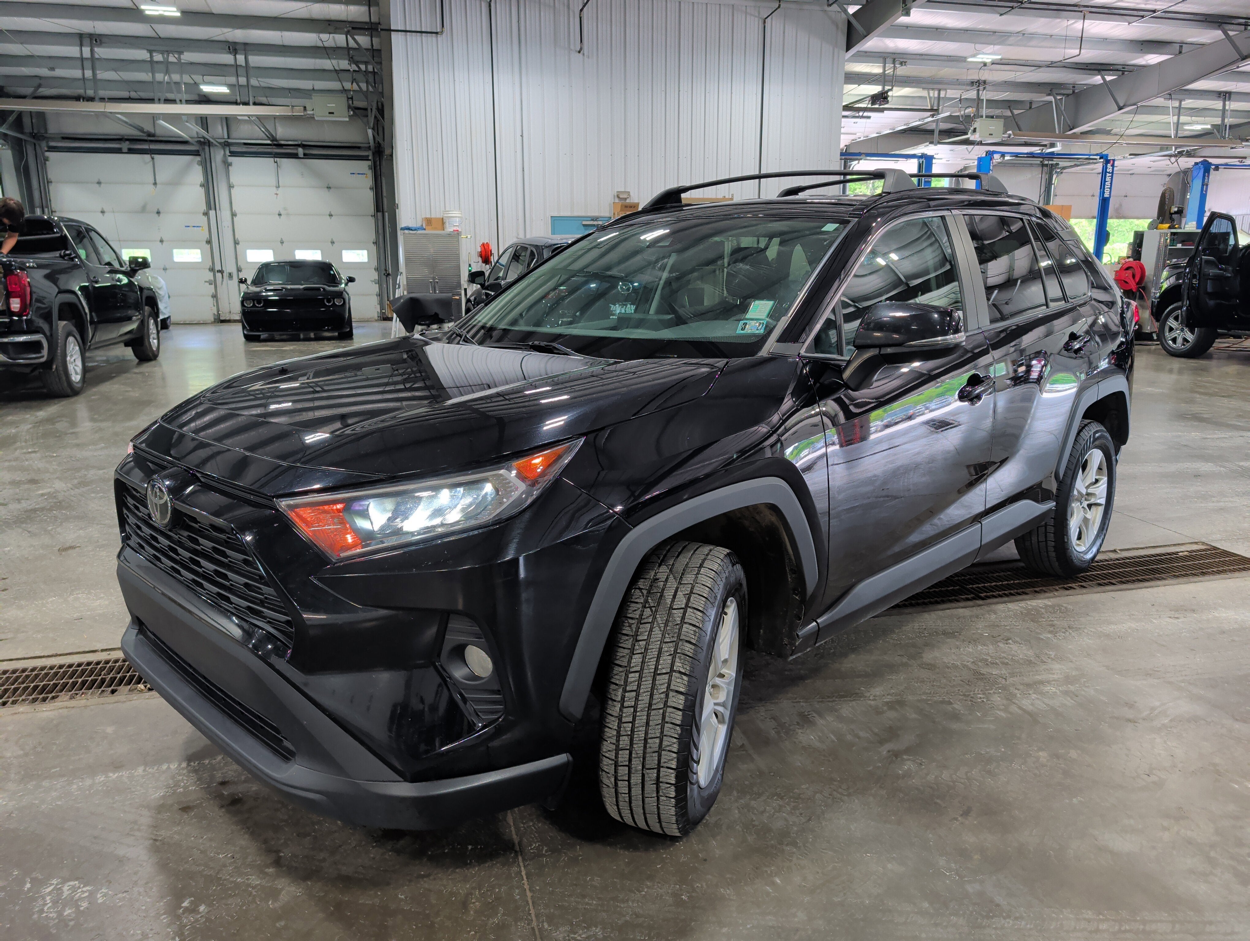 2020 Toyota RAV4 XLE