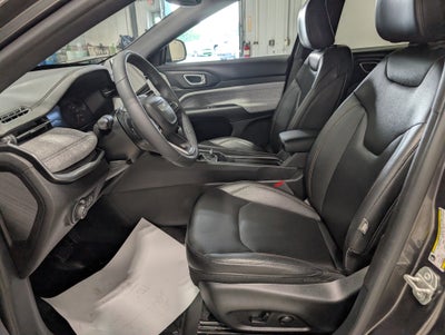 2024 Jeep Compass Latitude Lux FWD