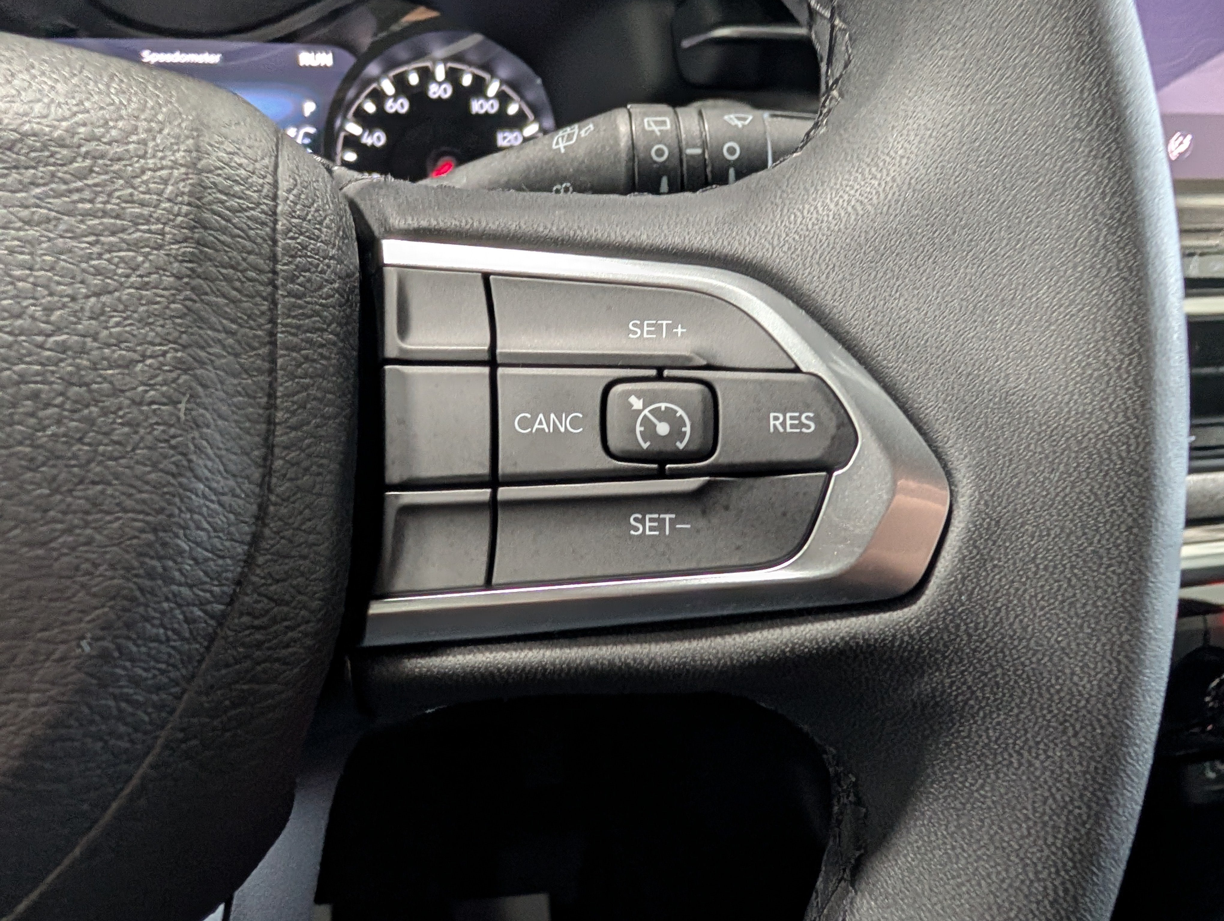 2024 Jeep Compass Latitude Lux FWD