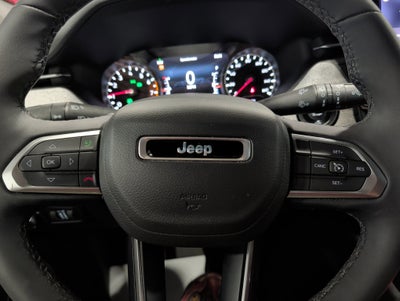 2024 Jeep Compass Latitude Lux FWD