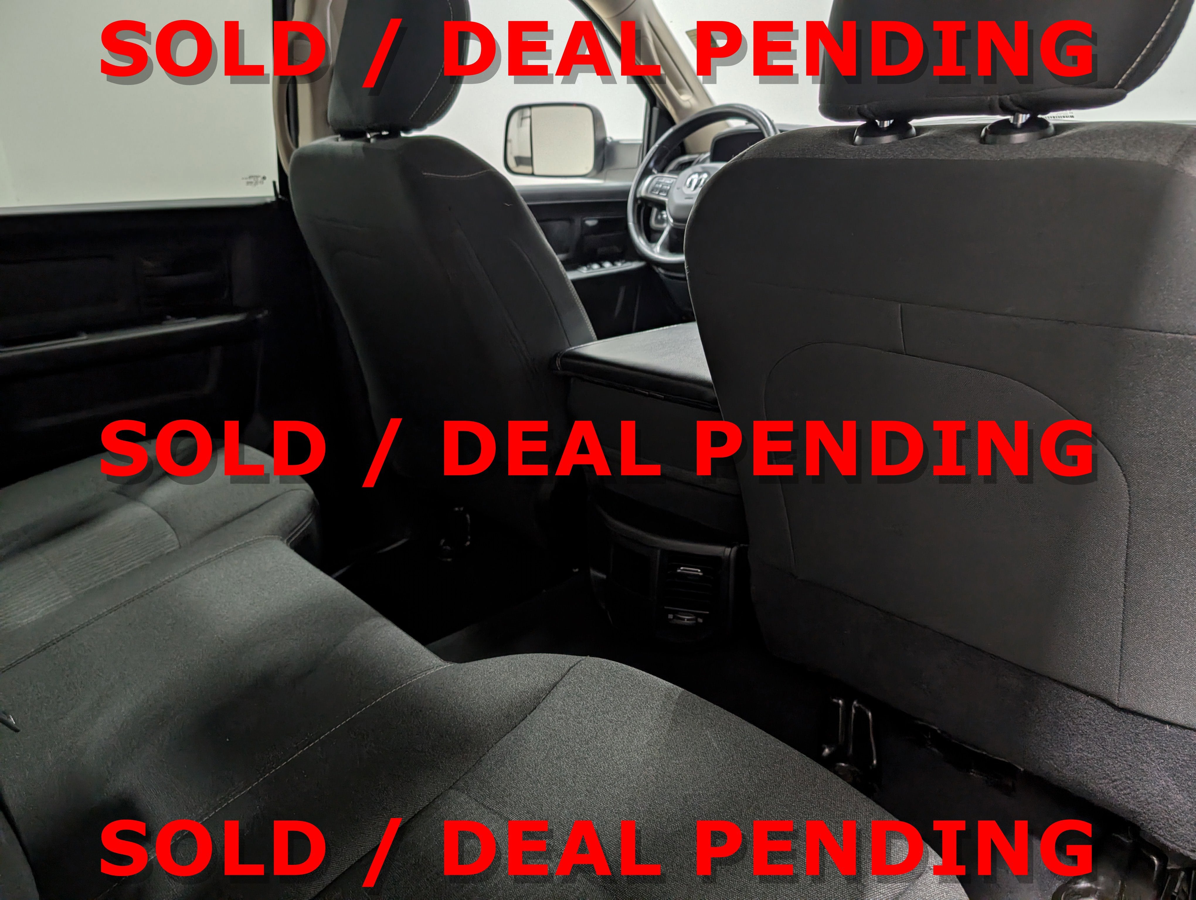 2020 RAM 2500 Tradesman Crew Cab 4X4 6'4" Box