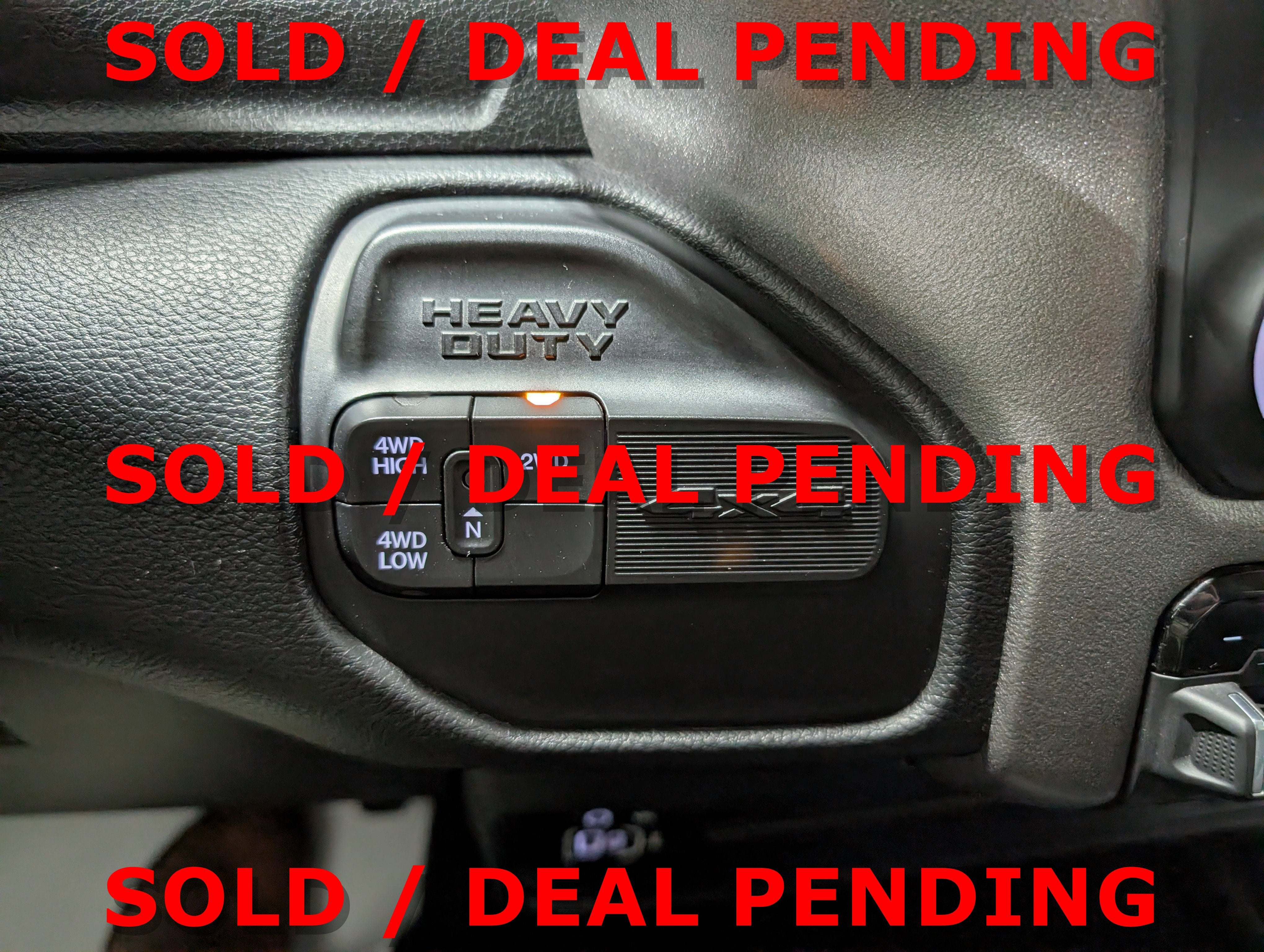 2020 RAM 2500 Tradesman Crew Cab 4X4 6'4" Box