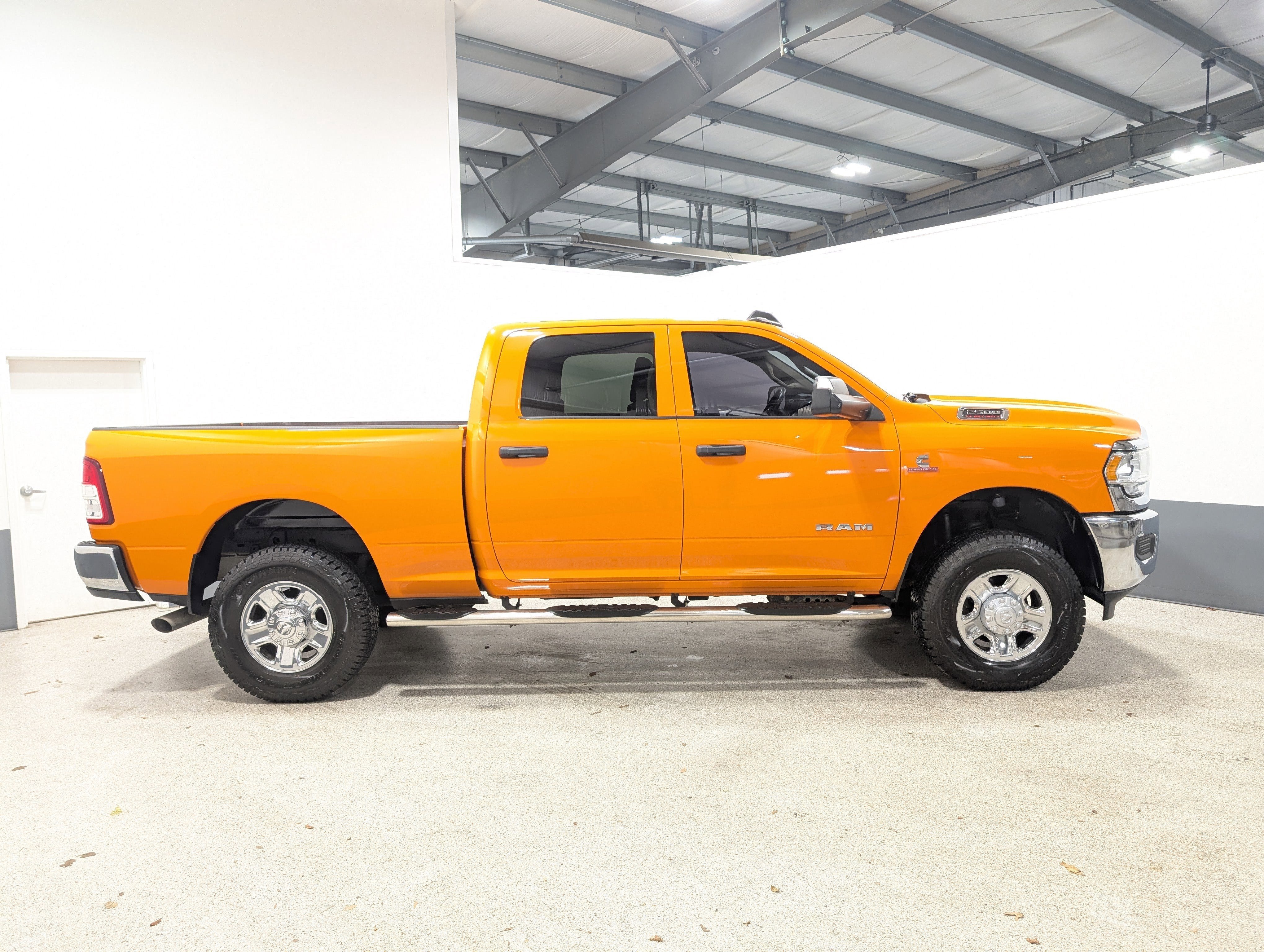 2019 RAM 2500 Tradesman Crew Cab 4x4 6'4" Box