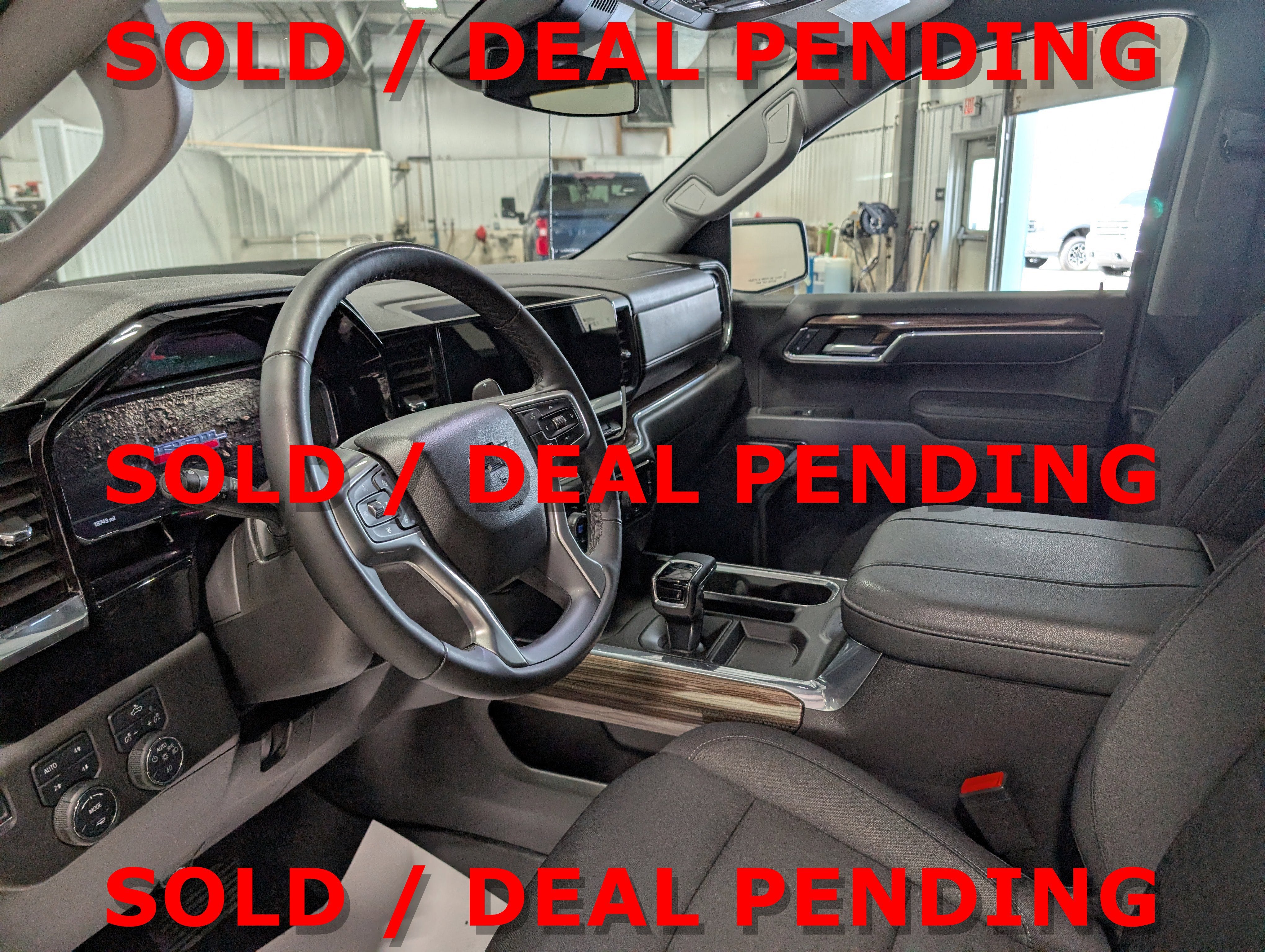 2025 Chevrolet Silverado 1500 LT Trail Boss
