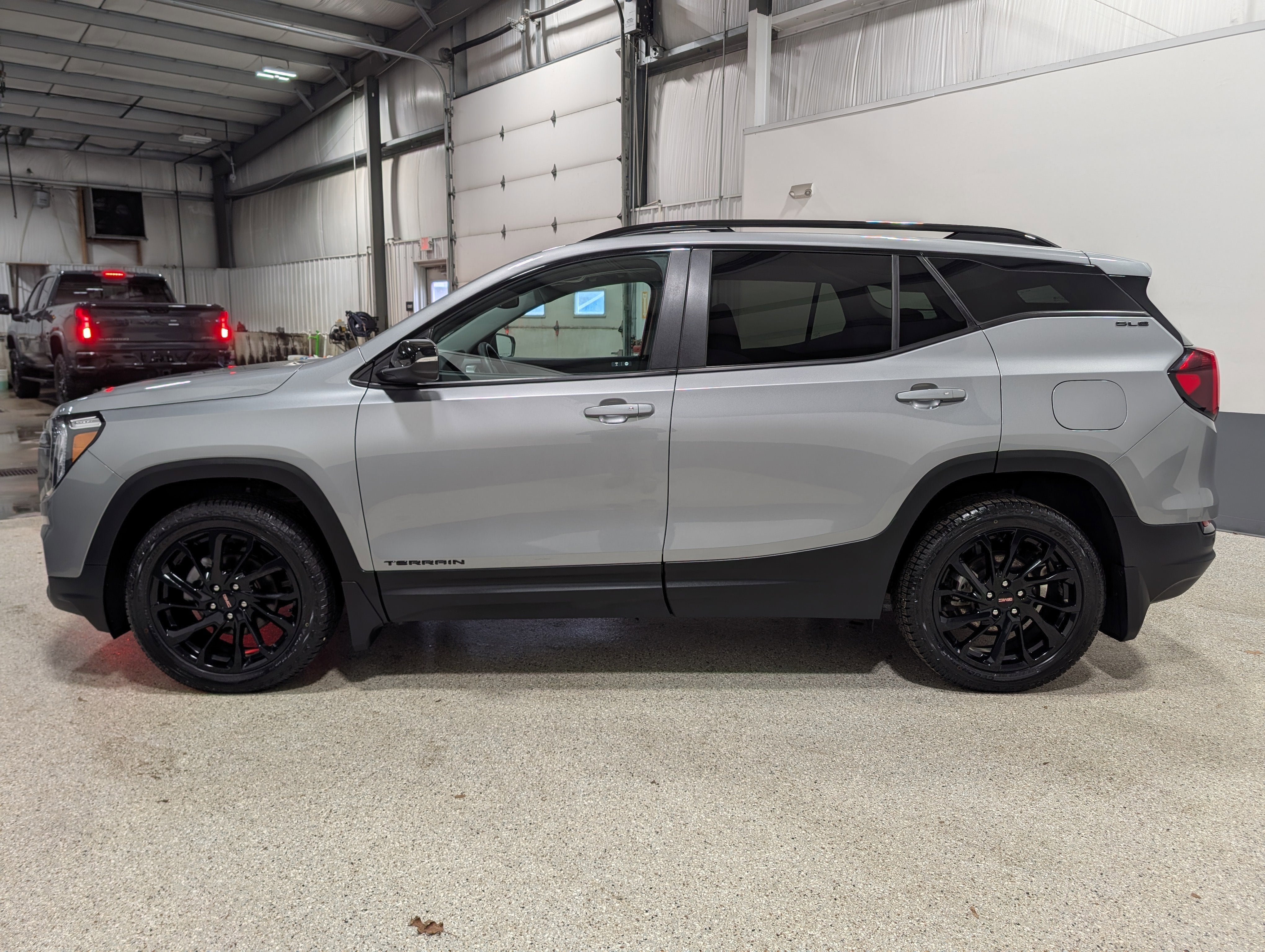 2023 GMC Terrain SLE