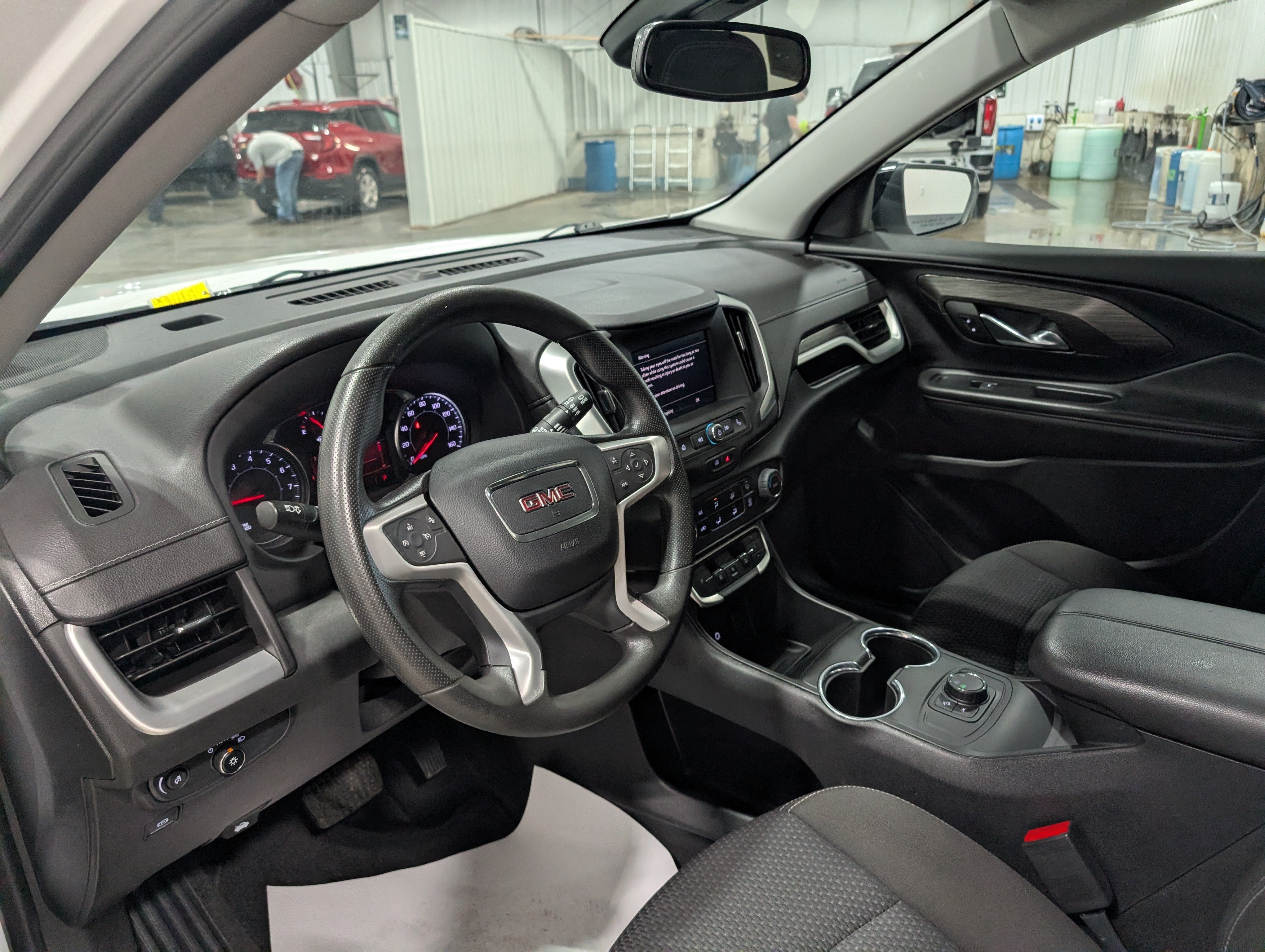 2023 GMC Terrain SLE