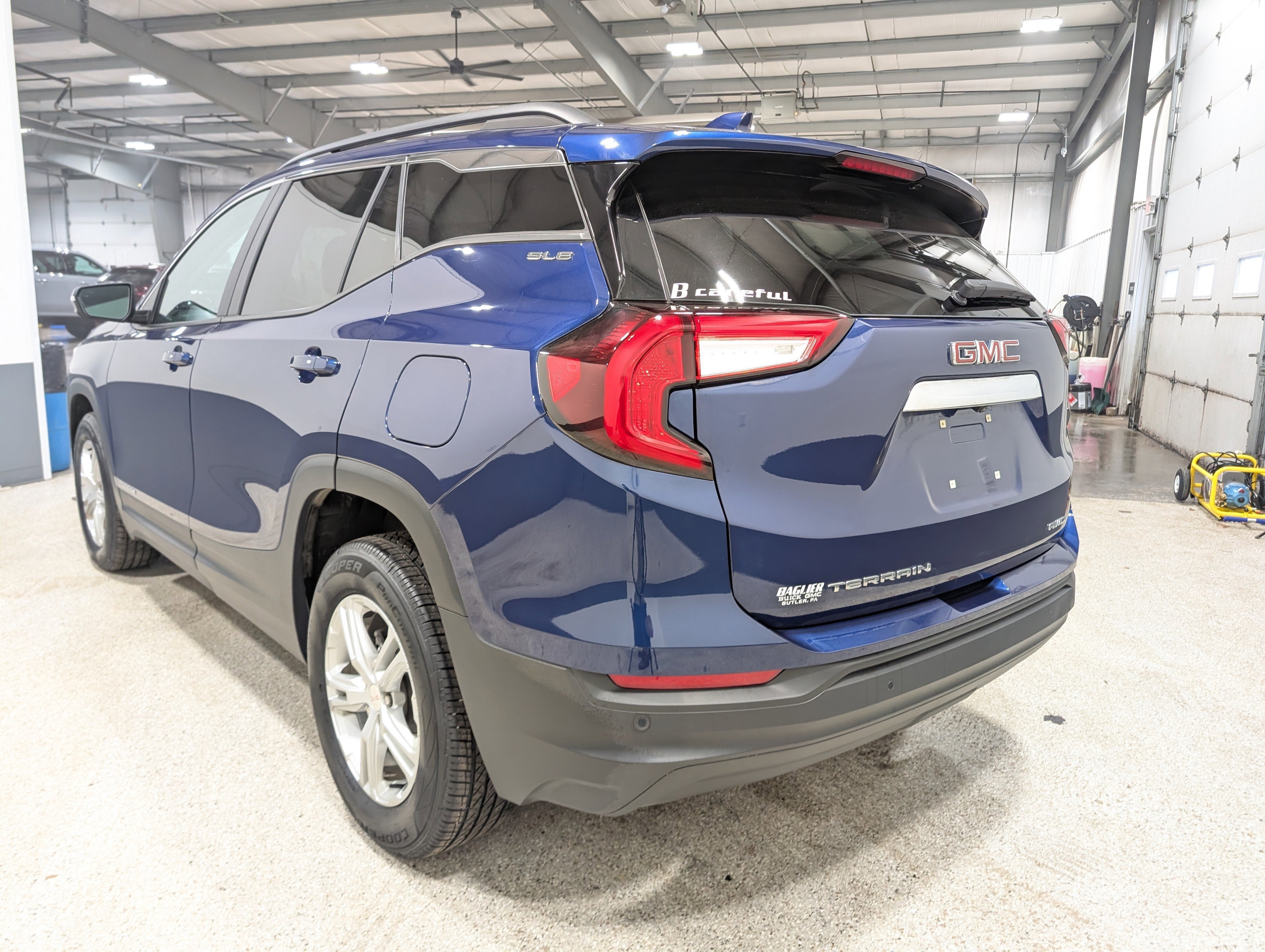 2023 GMC Terrain SLE