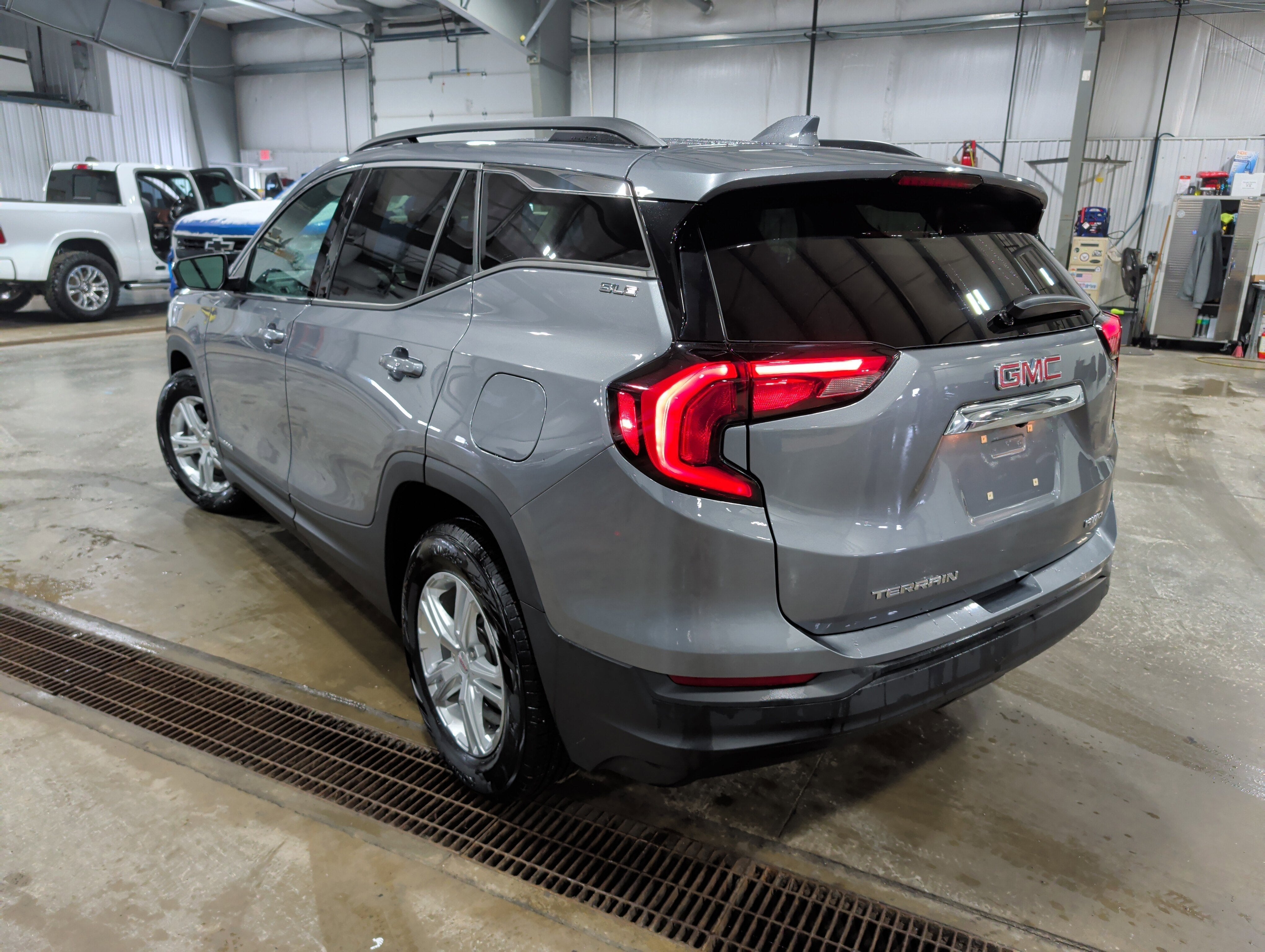 2020 GMC Terrain SLE