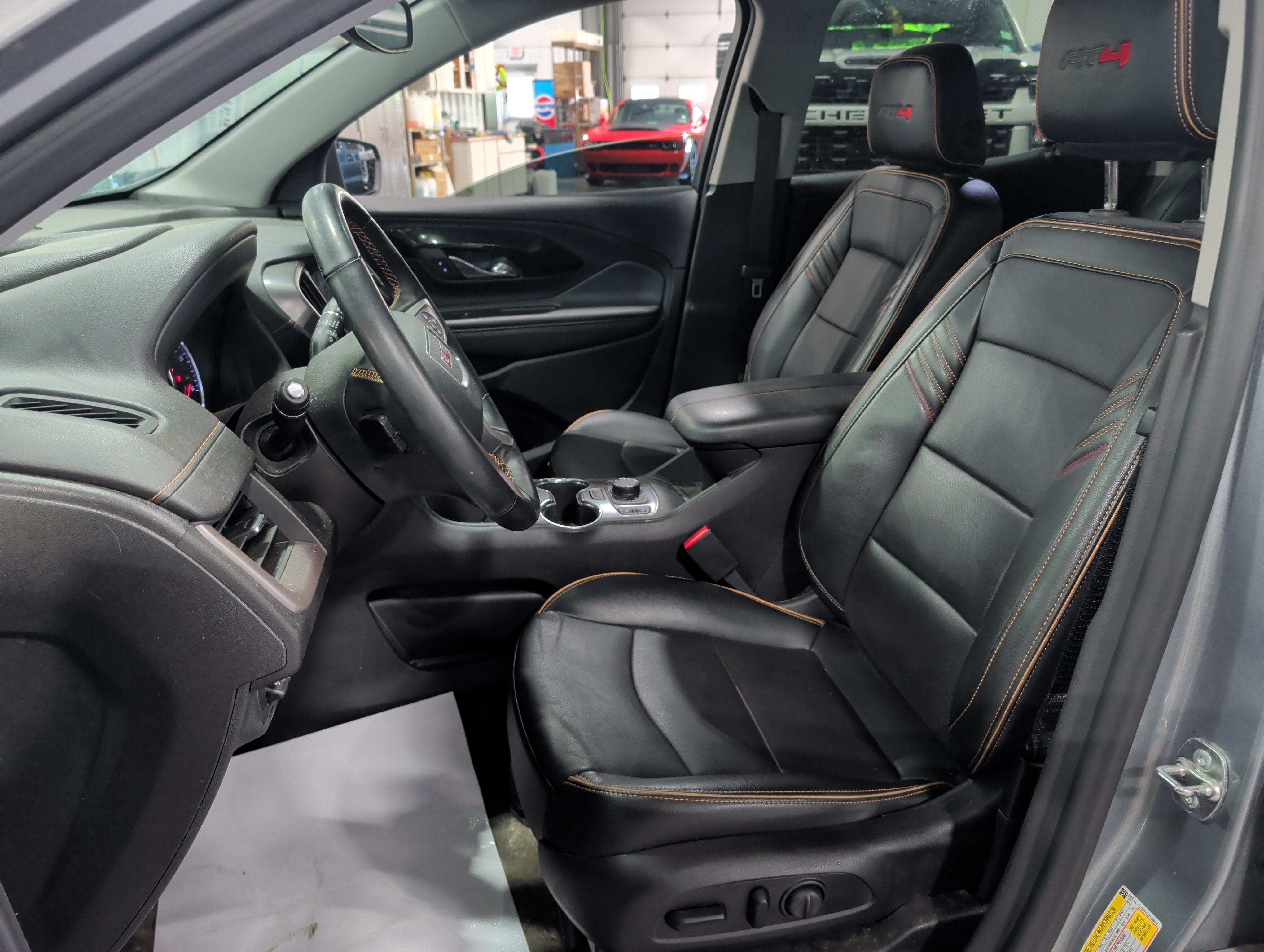 2024 GMC Terrain AT4