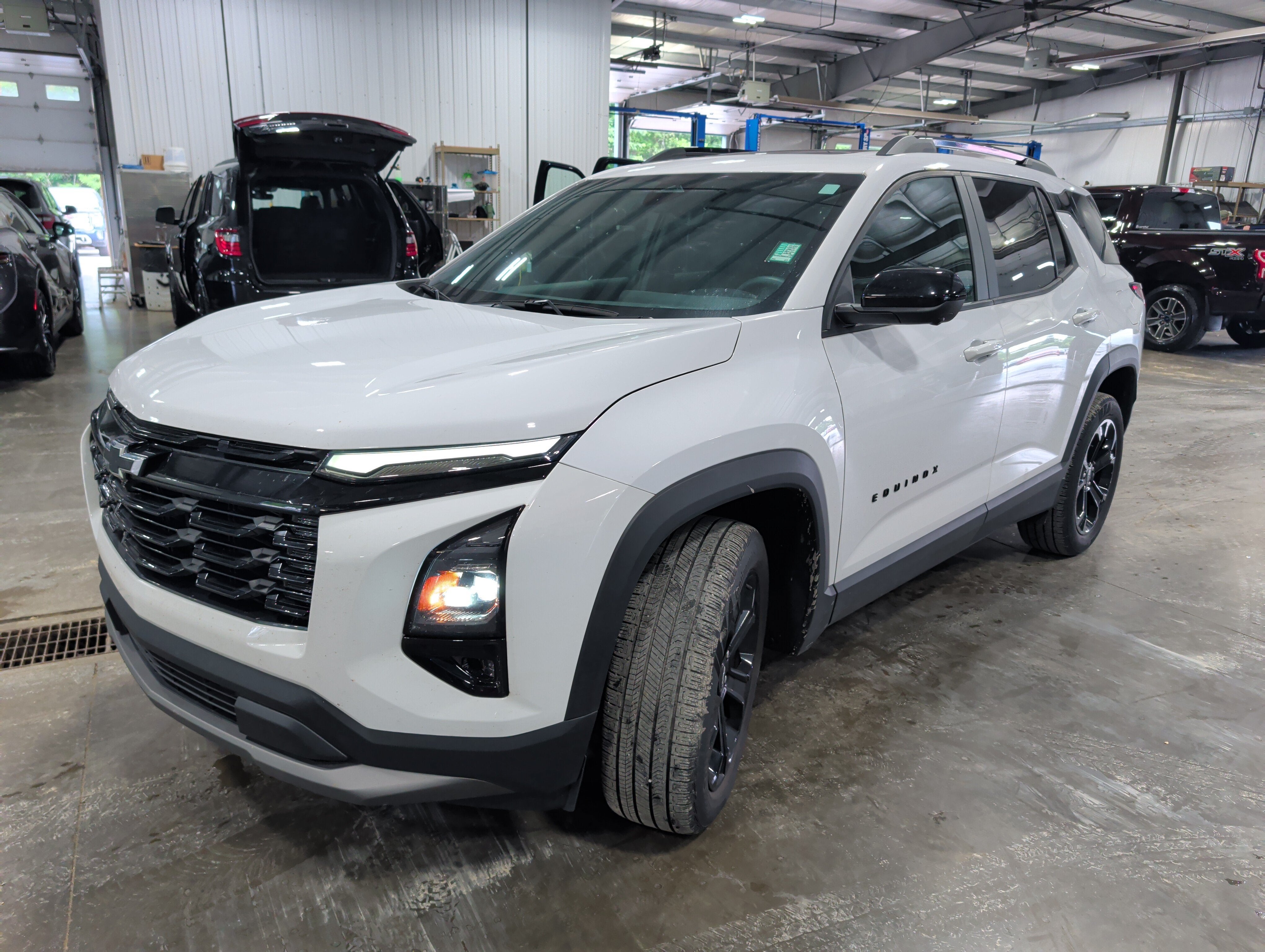 2025 Chevrolet Equinox LT