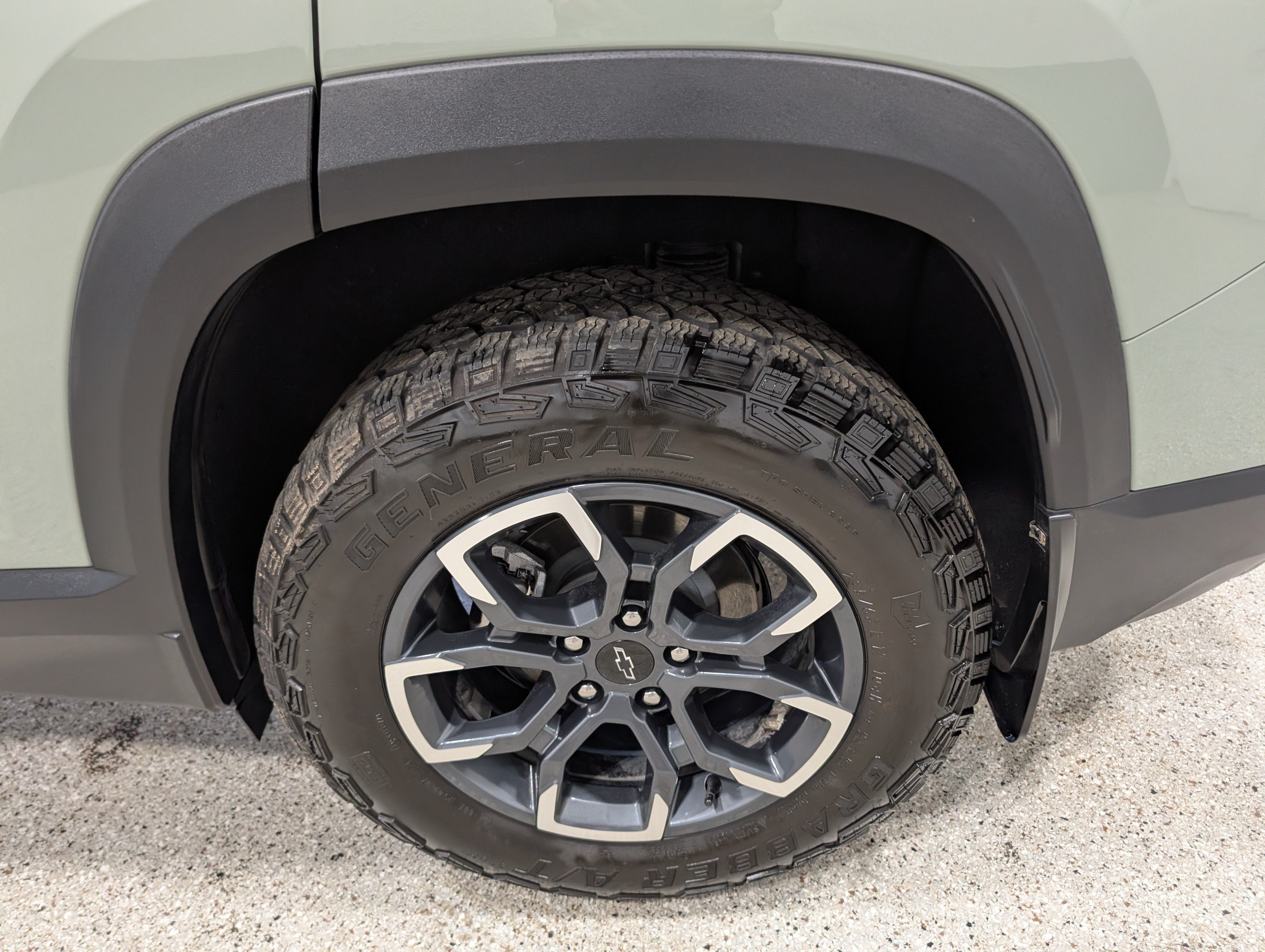 2025 Chevrolet Equinox ACTIV