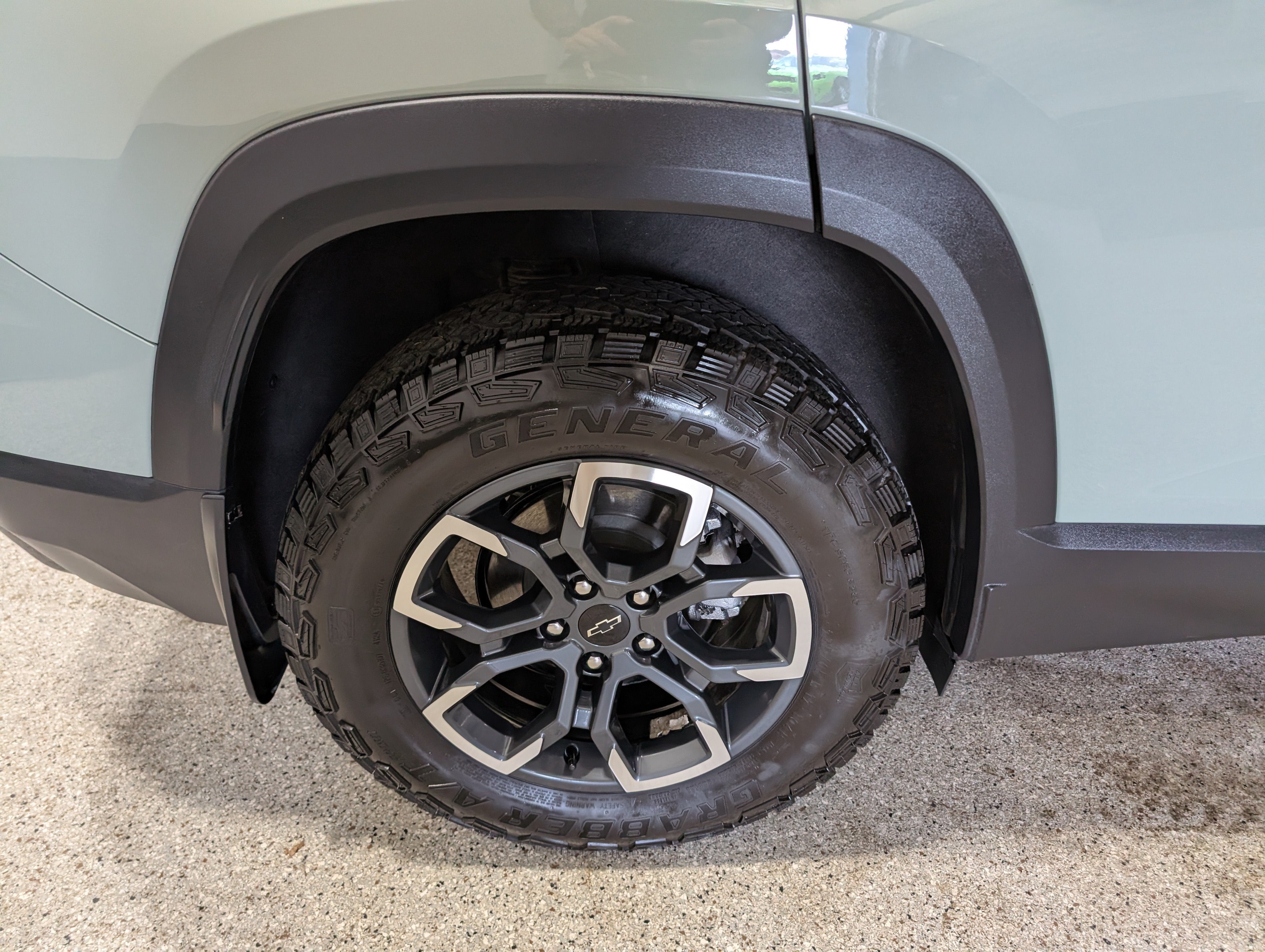 2025 Chevrolet Equinox ACTIV