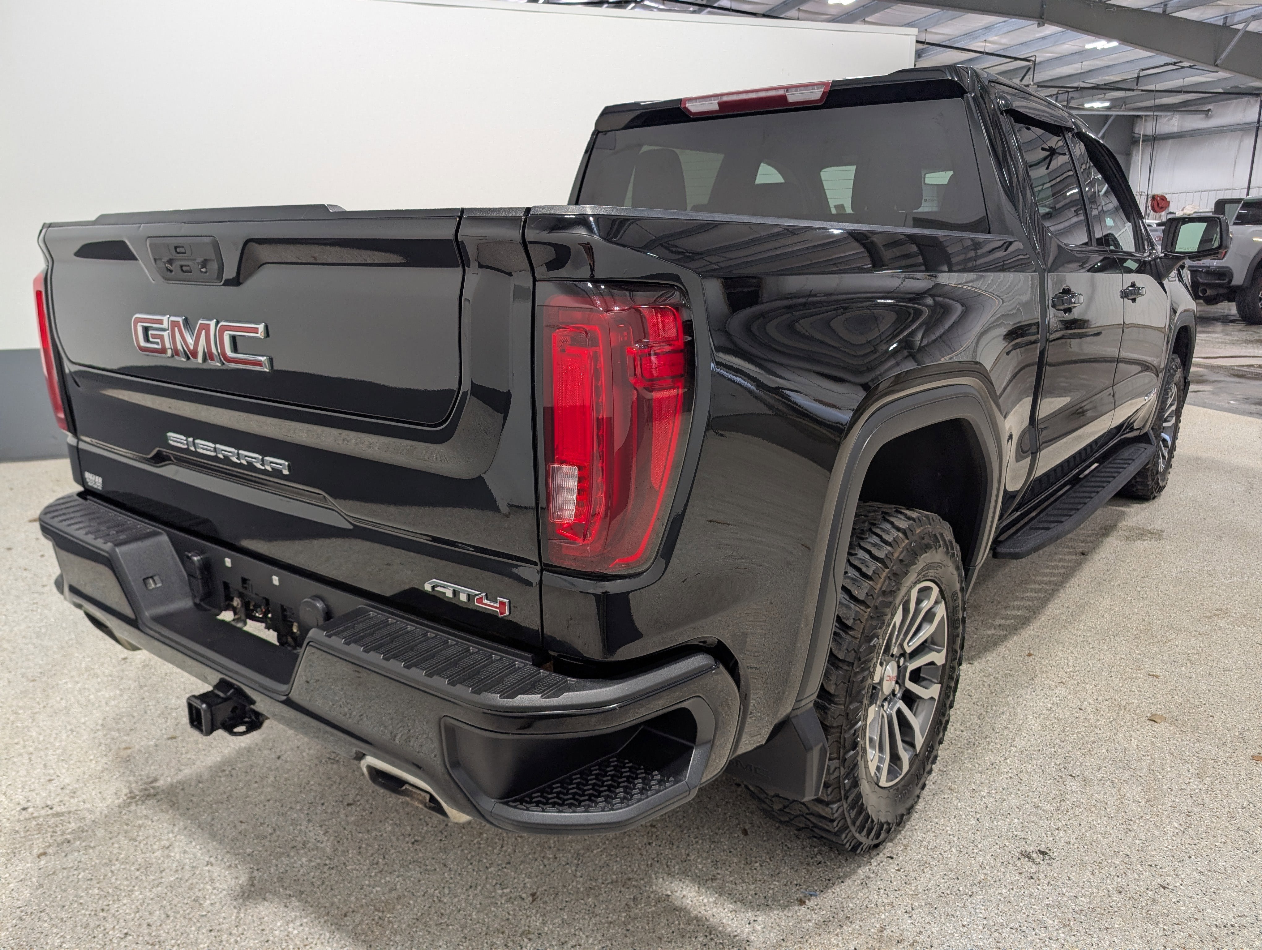 2022 GMC Sierra 1500 Limited AT4