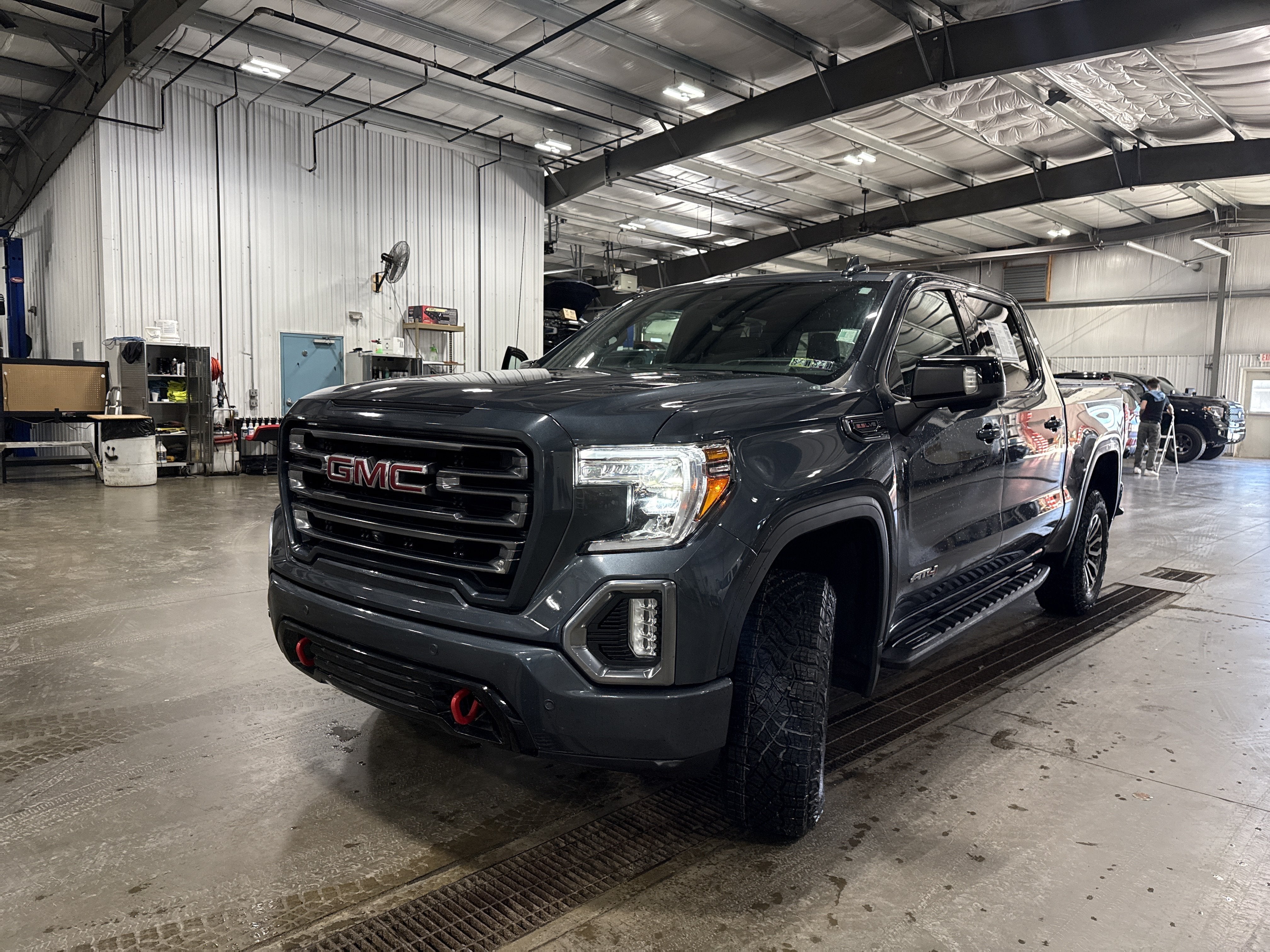 2021 GMC Sierra 1500 AT4