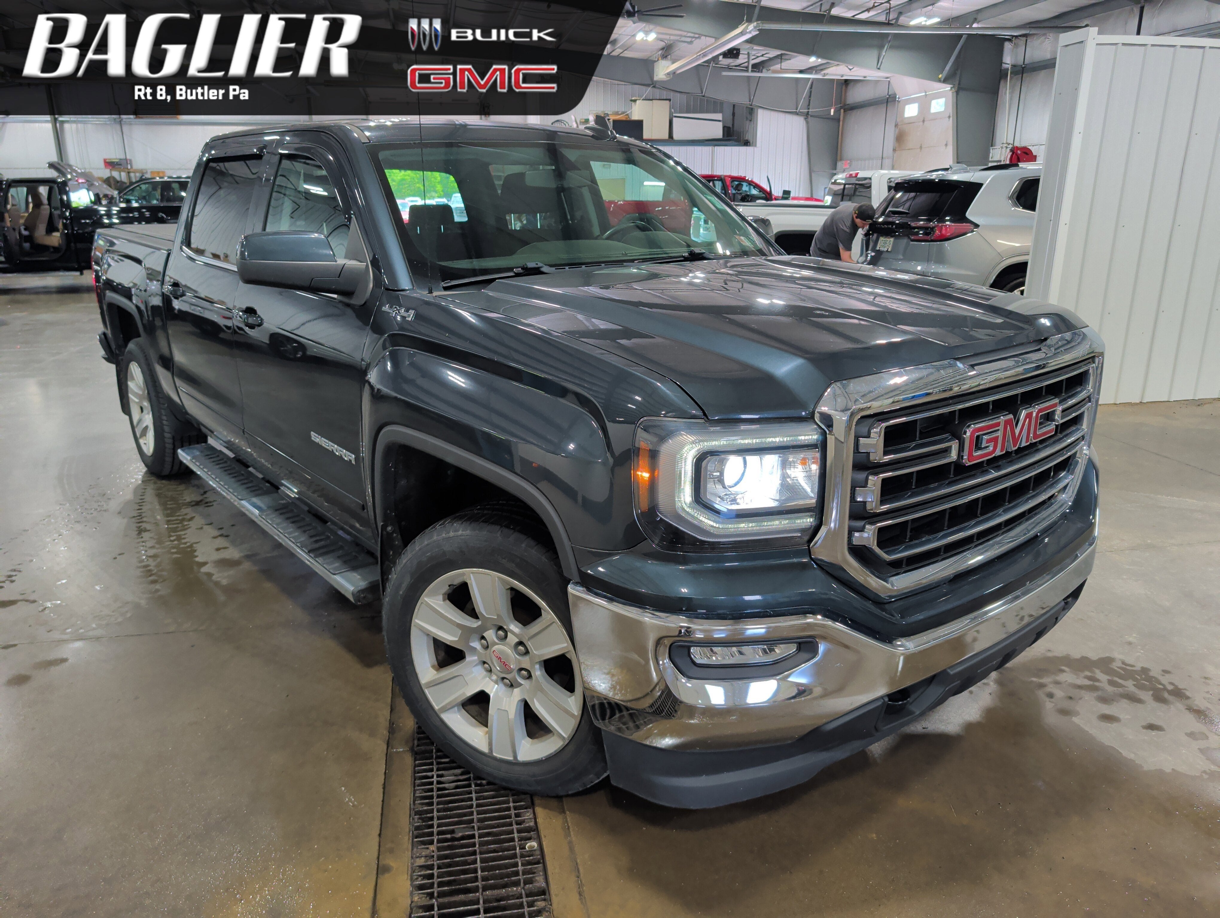 2017 GMC Sierra 1500 SLE