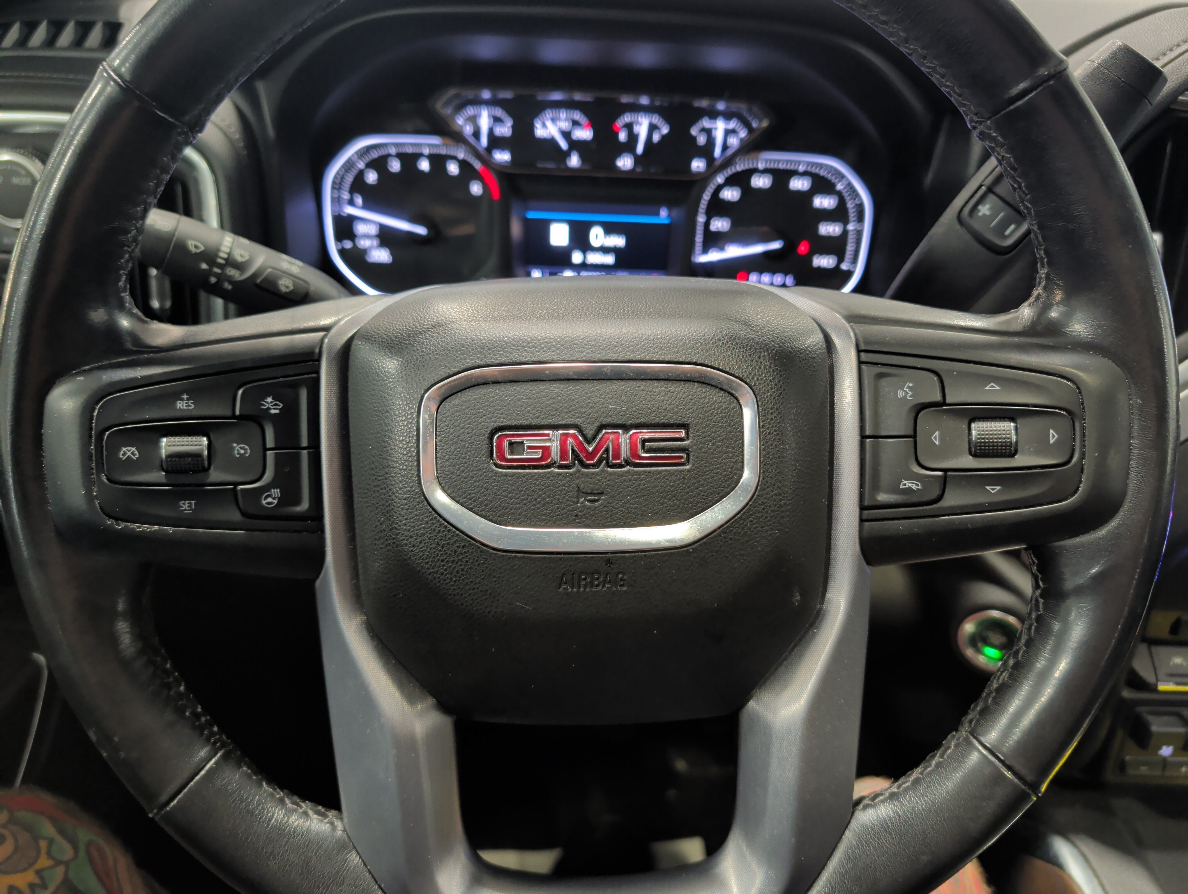 2021 GMC Sierra 1500 SLT