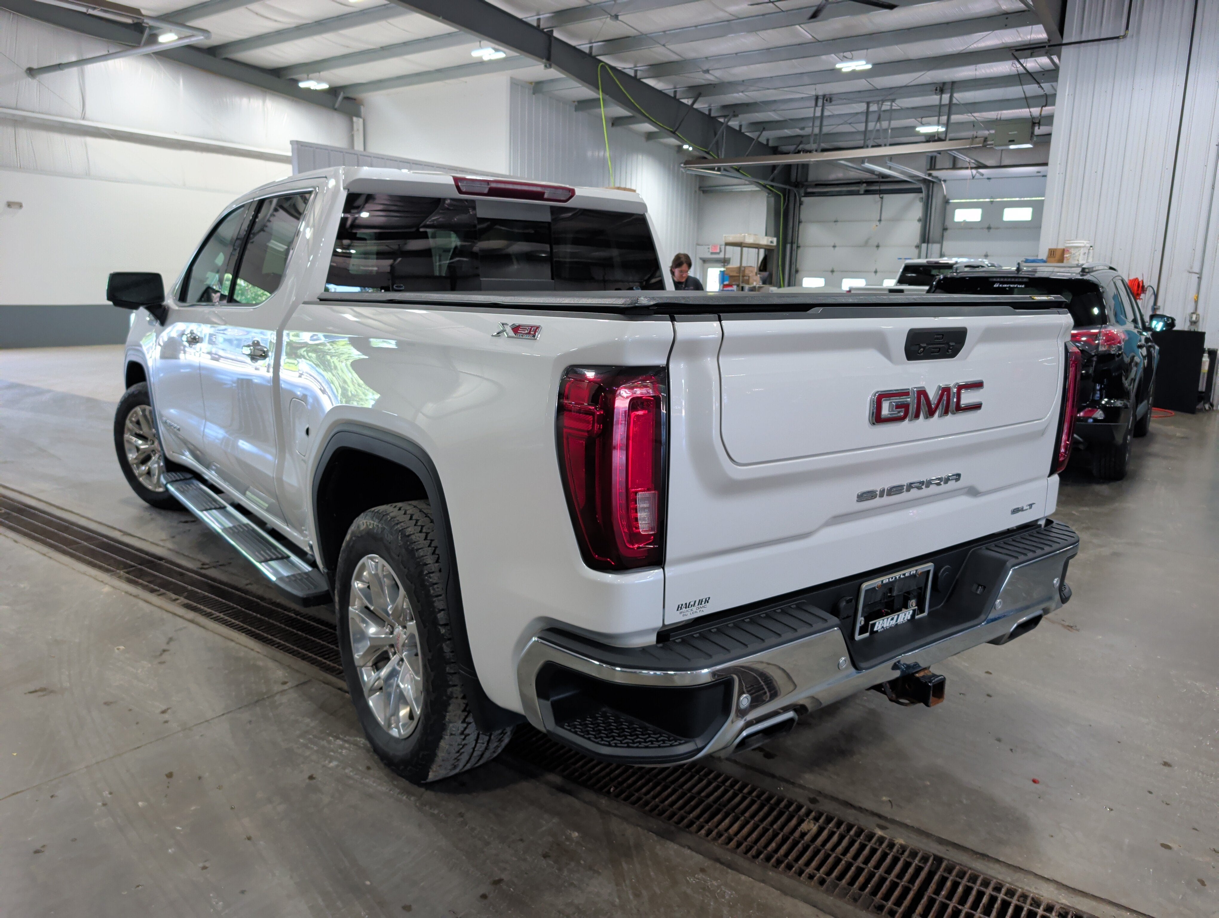 2021 GMC Sierra 1500 SLT