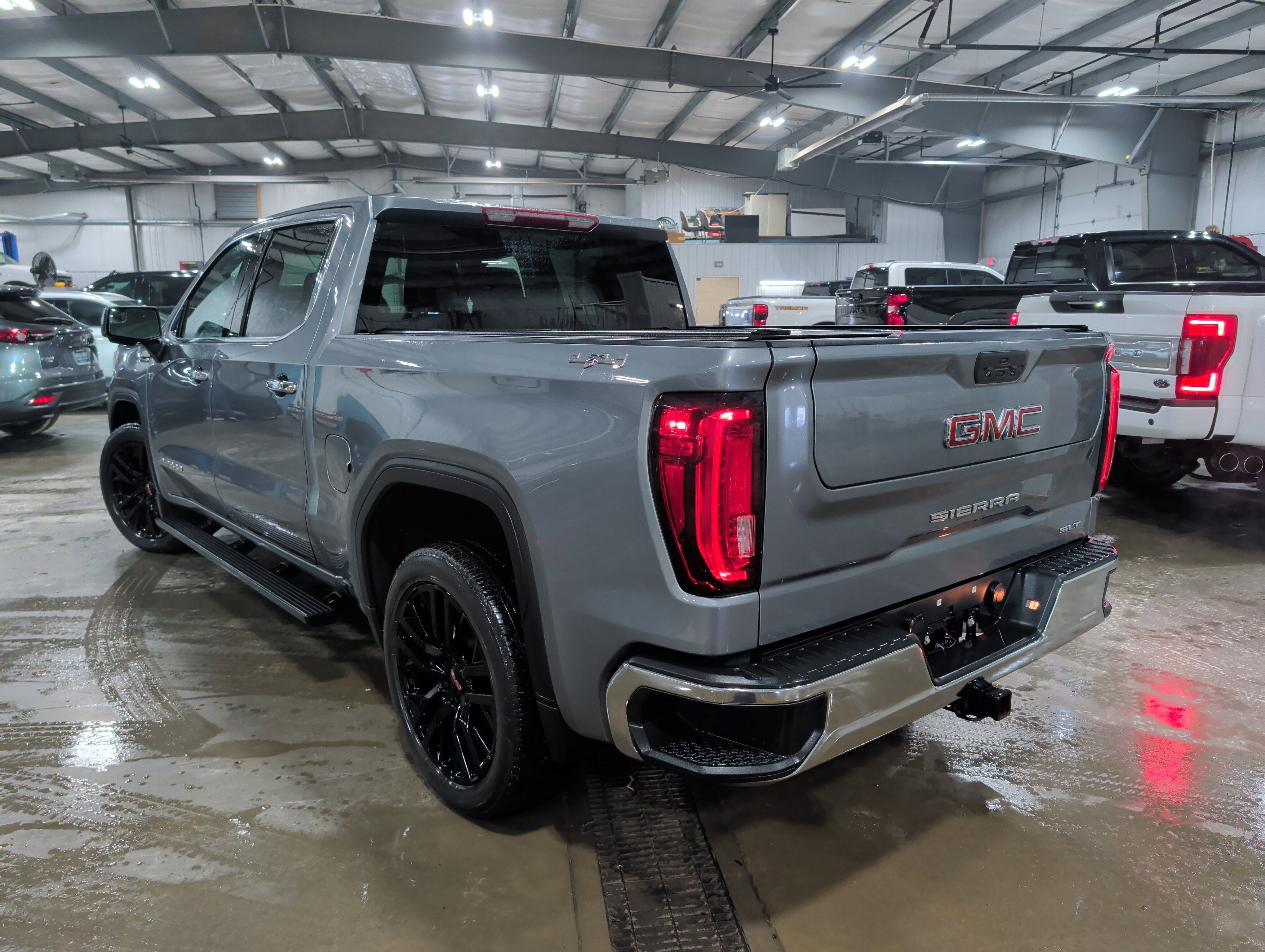 2021 GMC Sierra 1500 SLT
