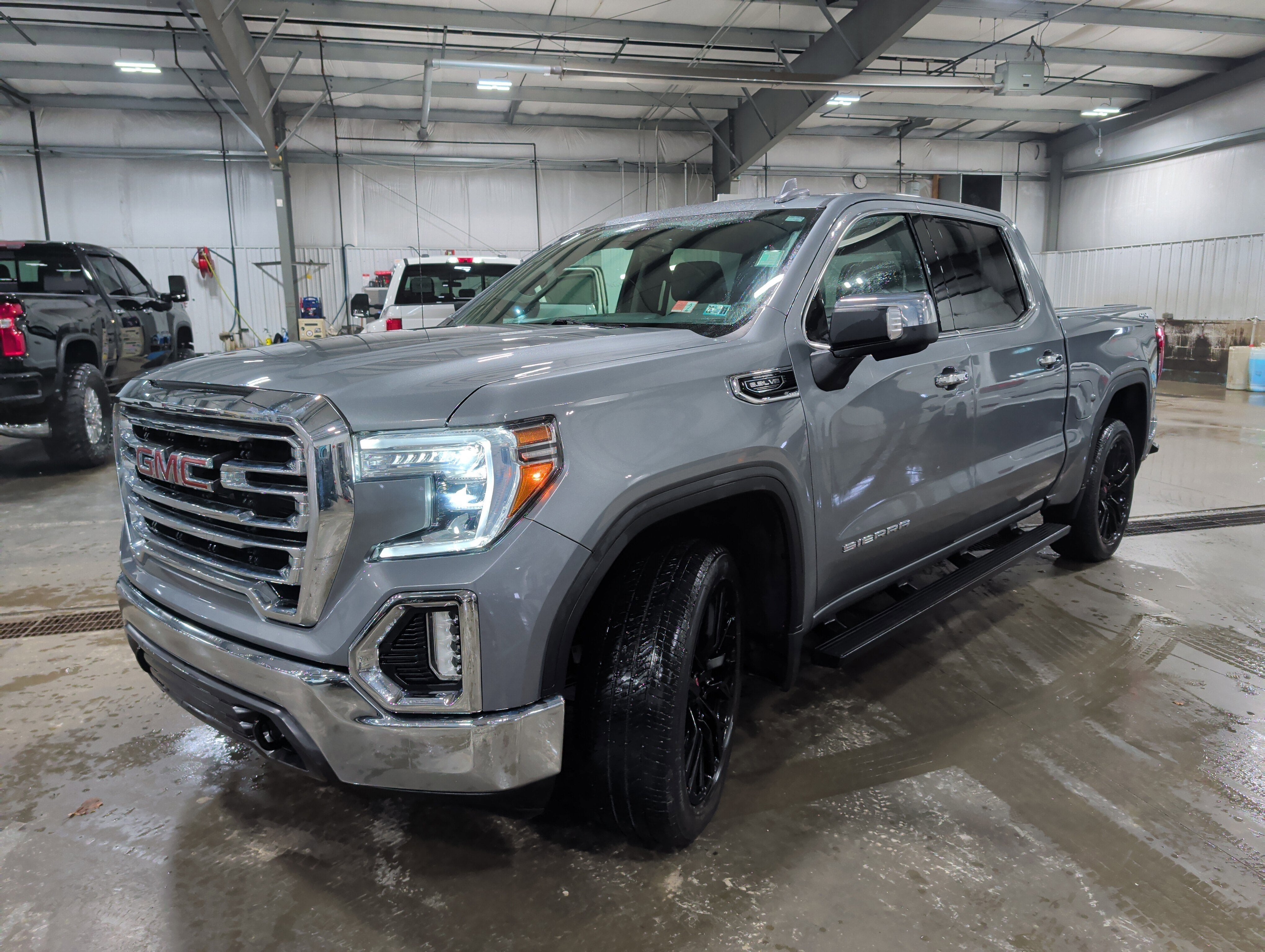 2021 GMC Sierra 1500 SLT