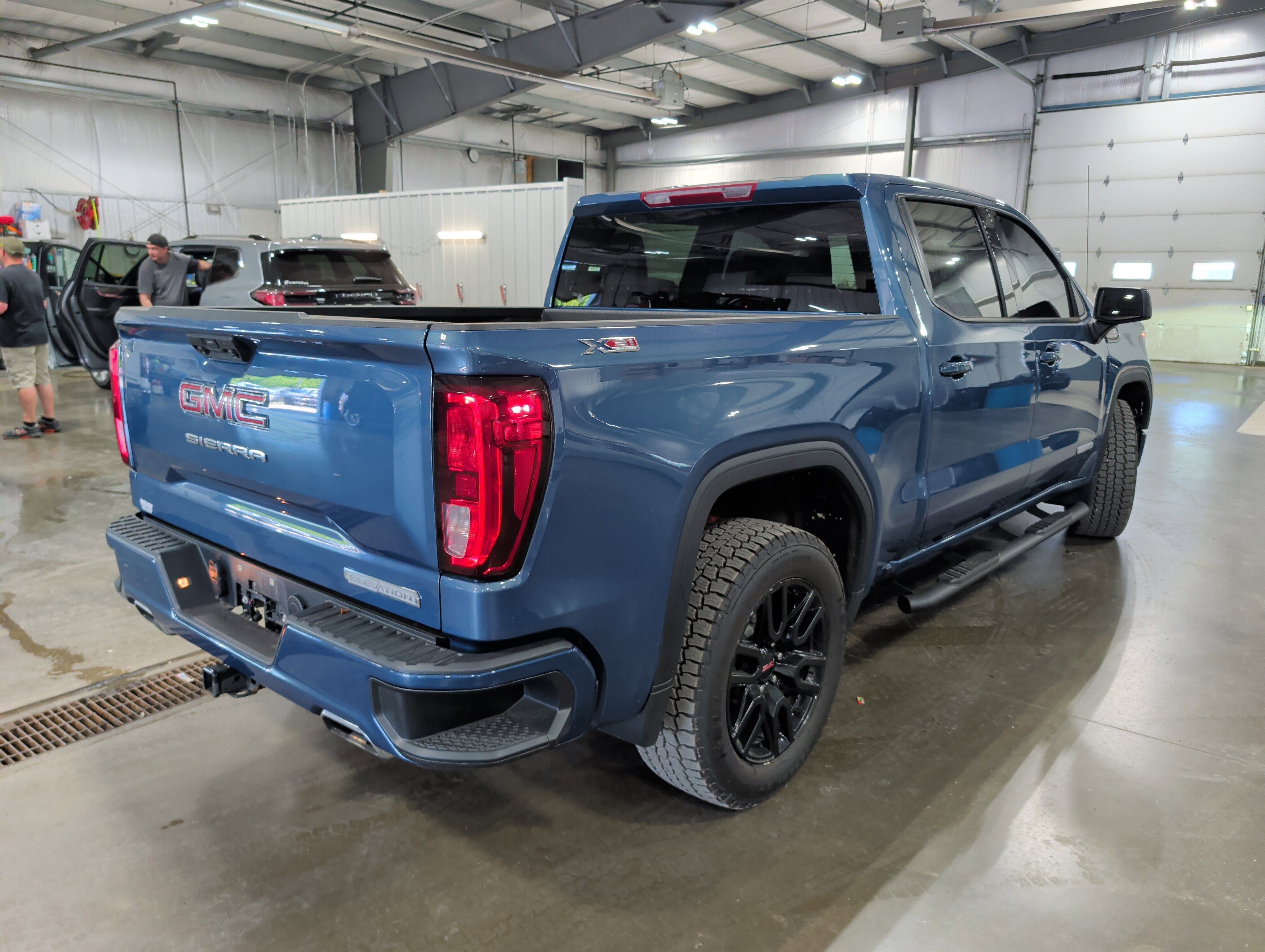 2024 GMC Sierra 1500 Elevation