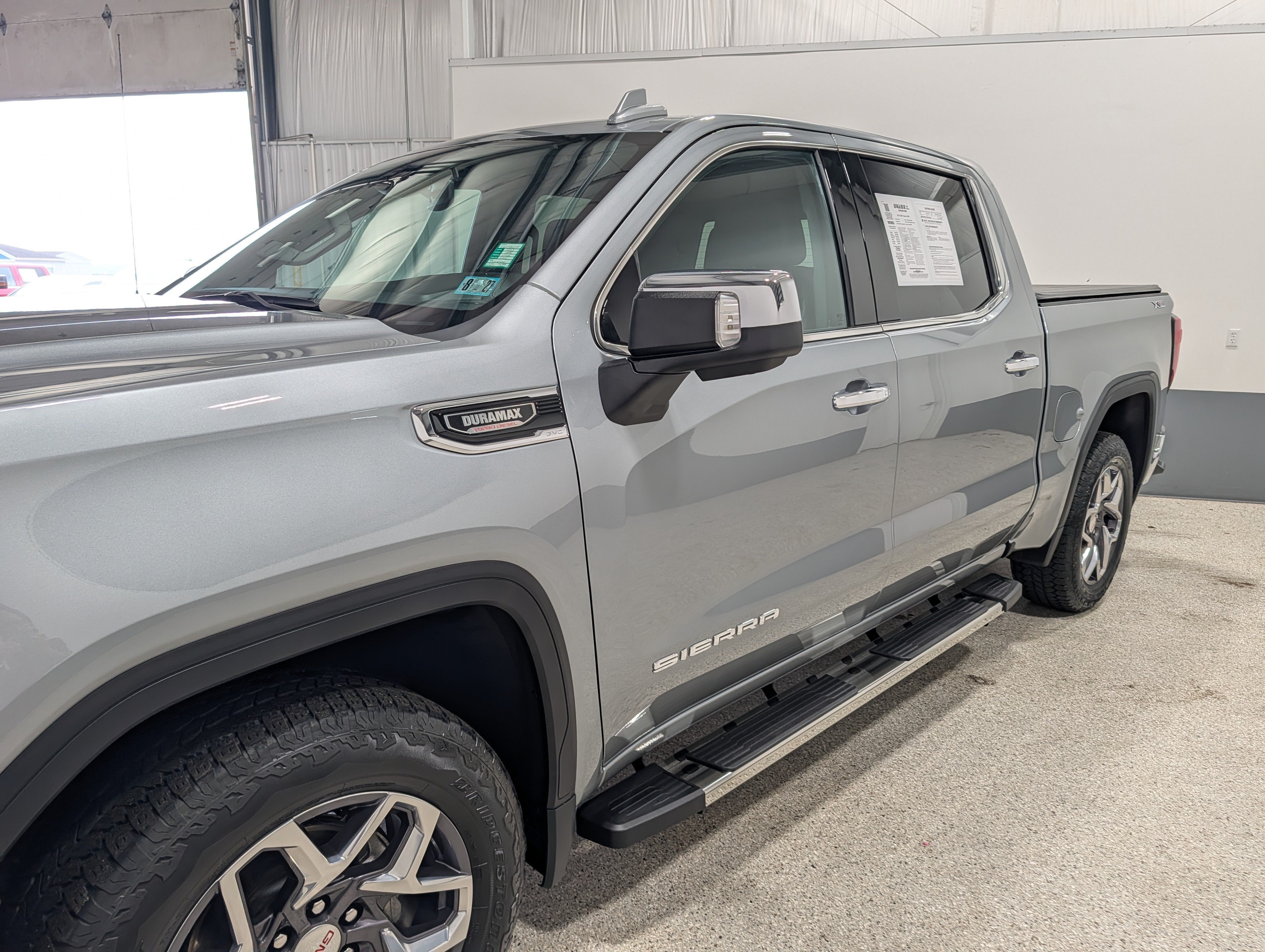 2023 GMC Sierra 1500 SLT