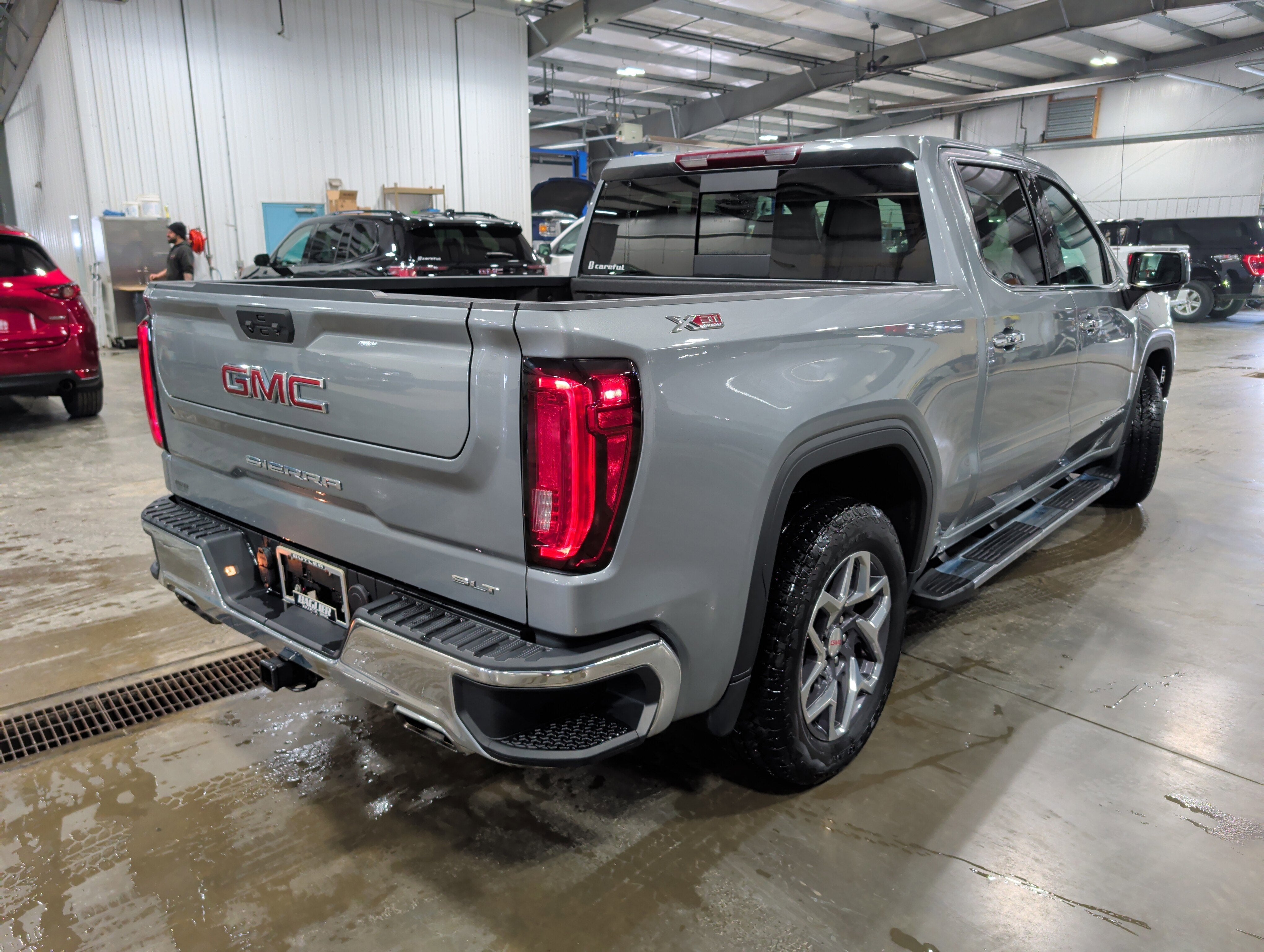 2023 GMC Sierra 1500 SLT