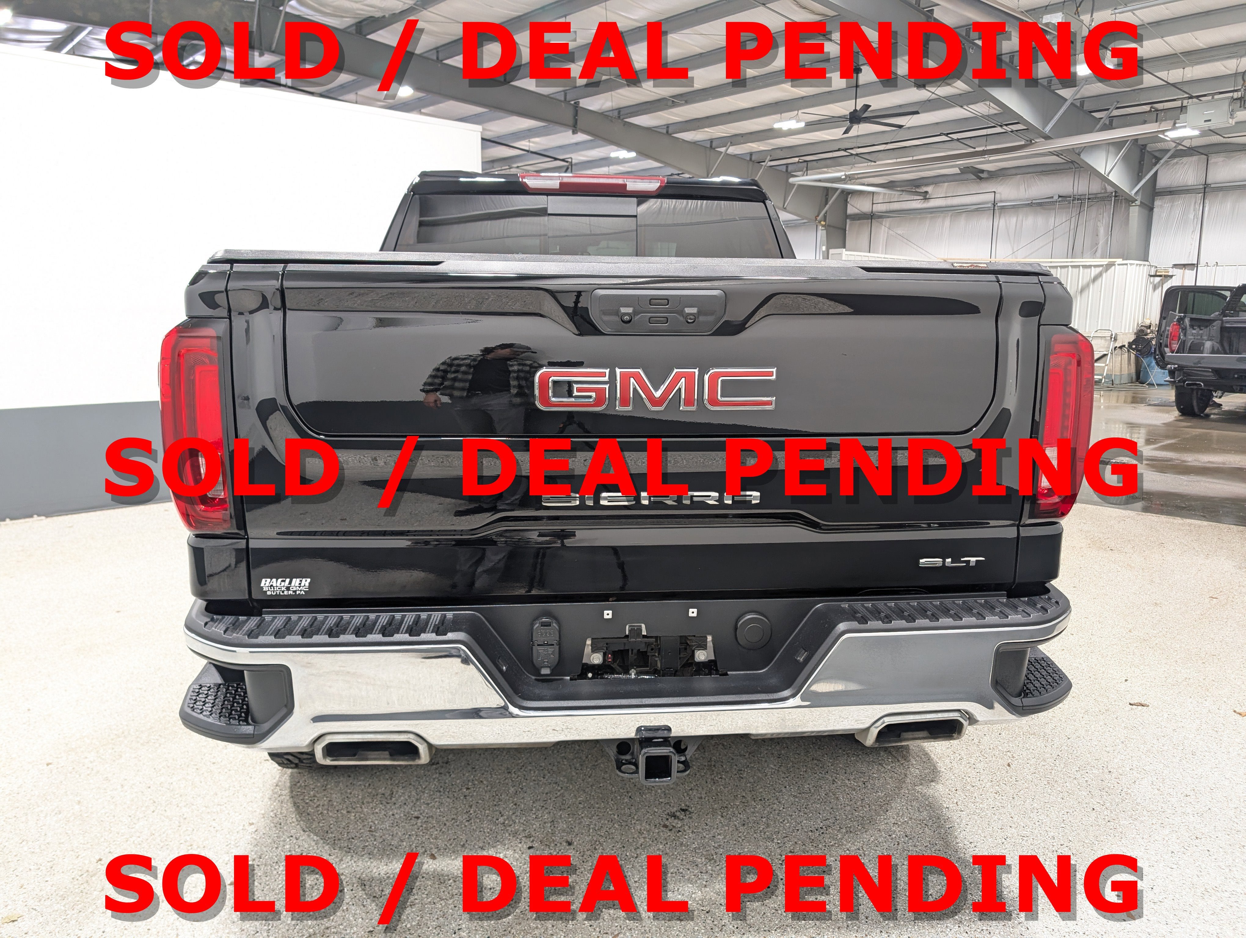 2024 GMC Sierra 1500 SLT