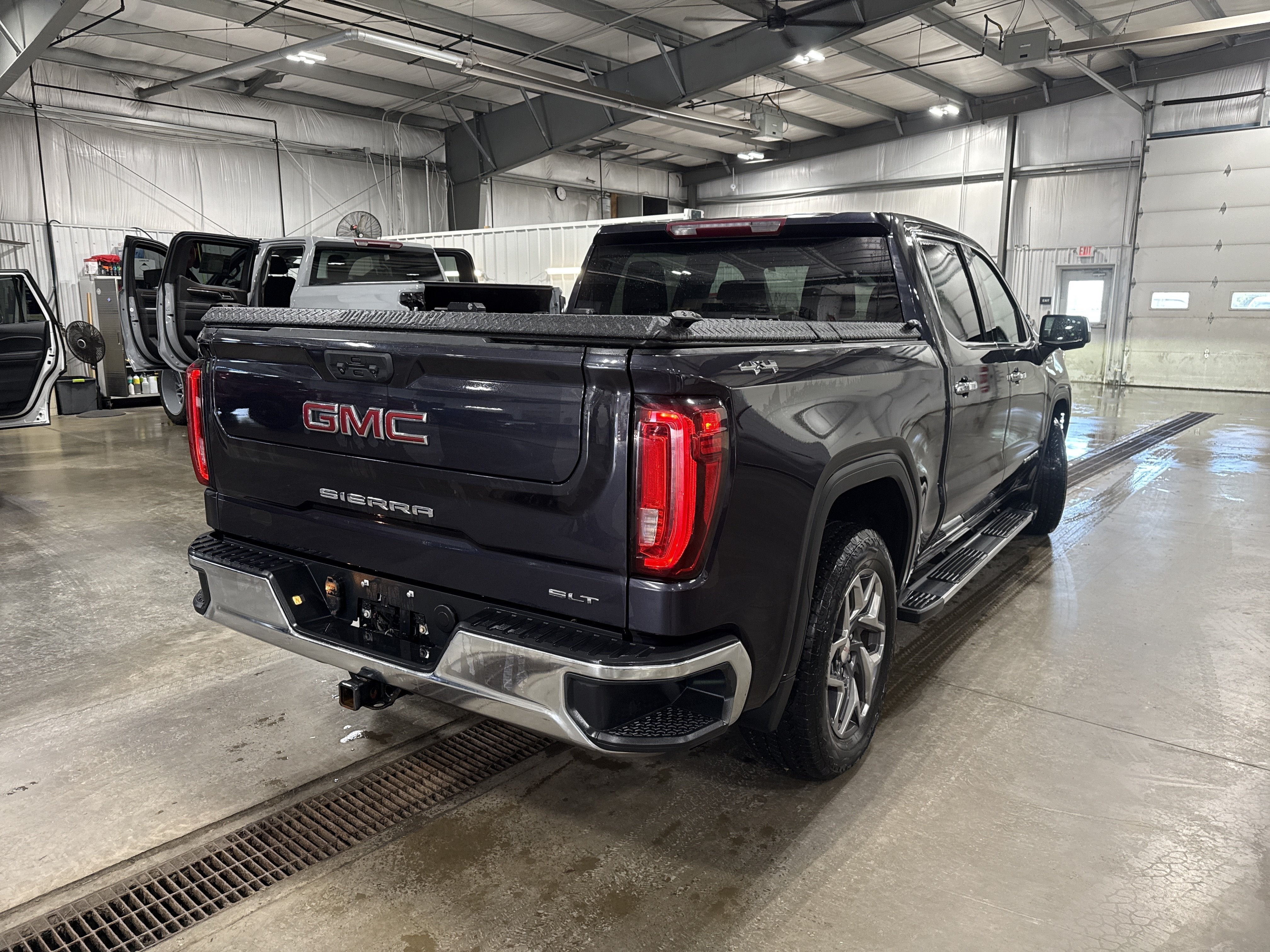 2022 GMC Sierra 1500 SLT
