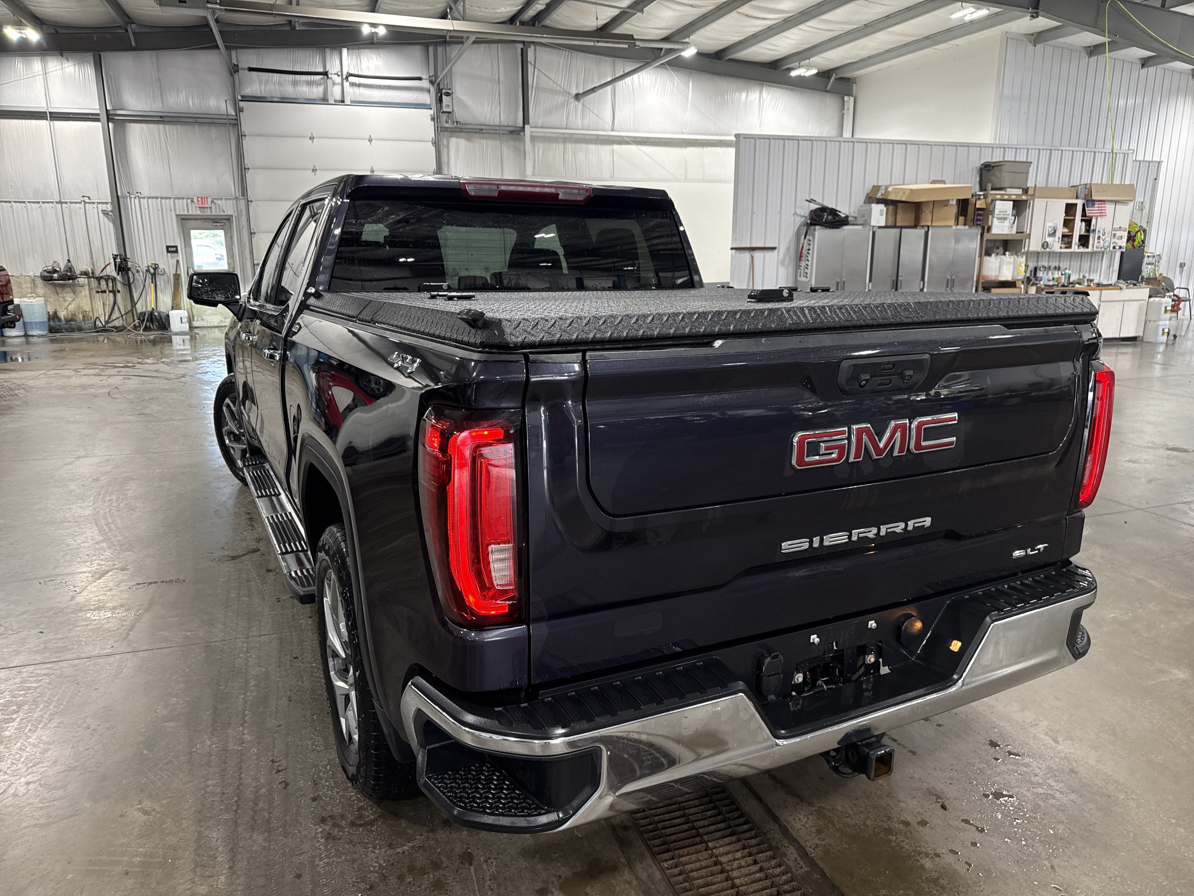 2022 GMC Sierra 1500 SLT