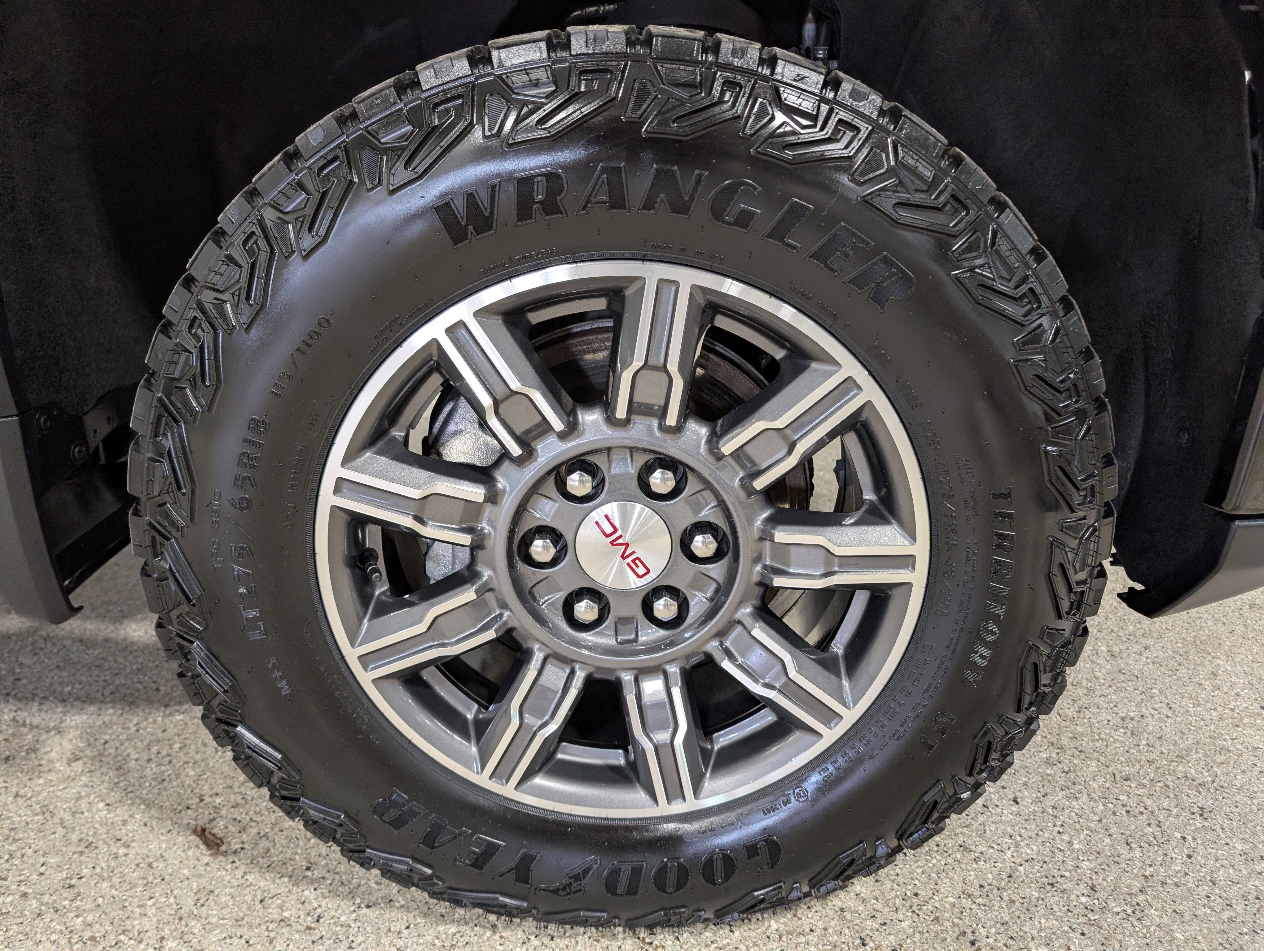 2024 GMC Sierra 1500 AT4