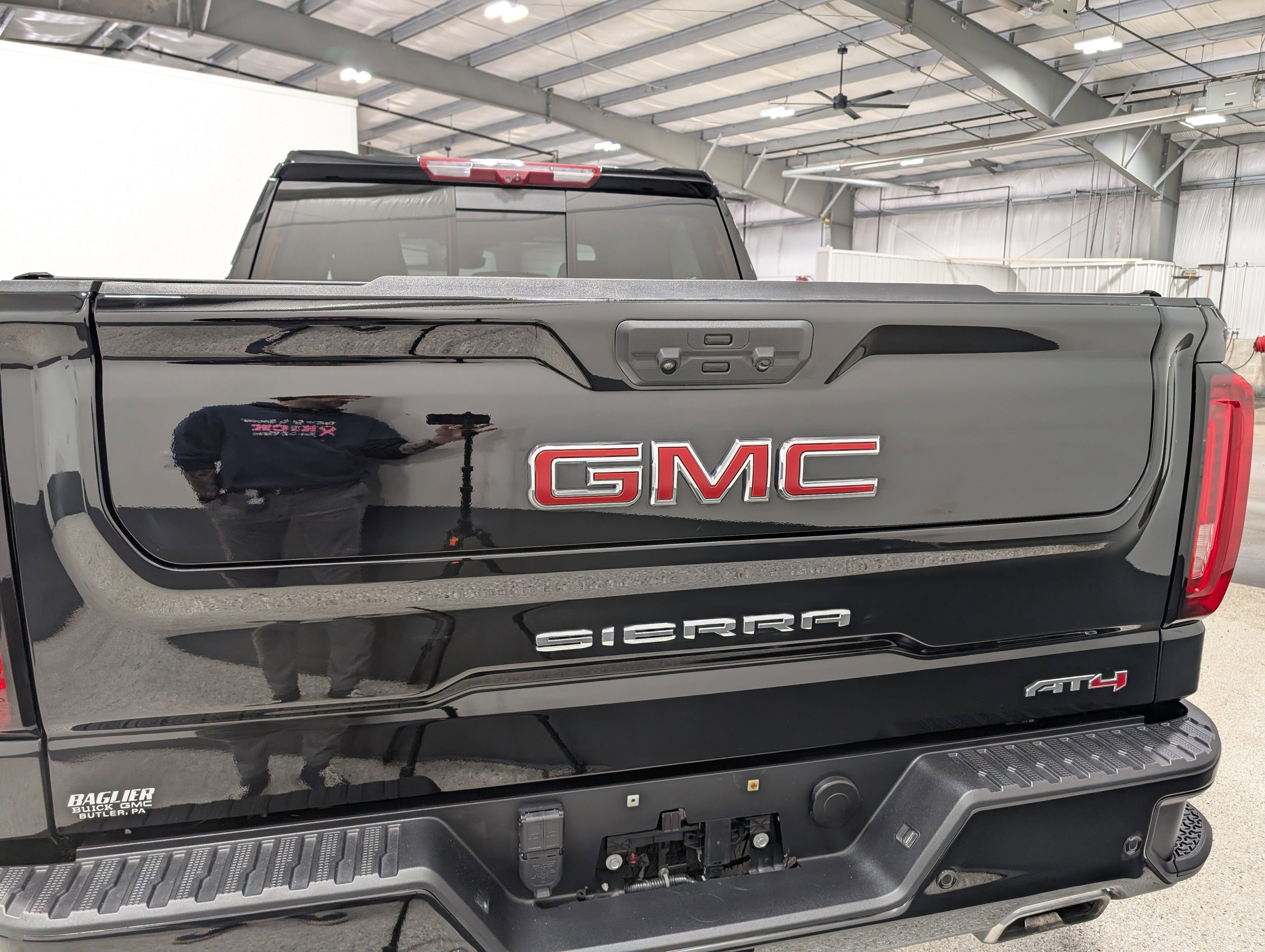 2024 GMC Sierra 1500 AT4