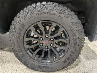 2023 GMC Sierra 1500 AT4X