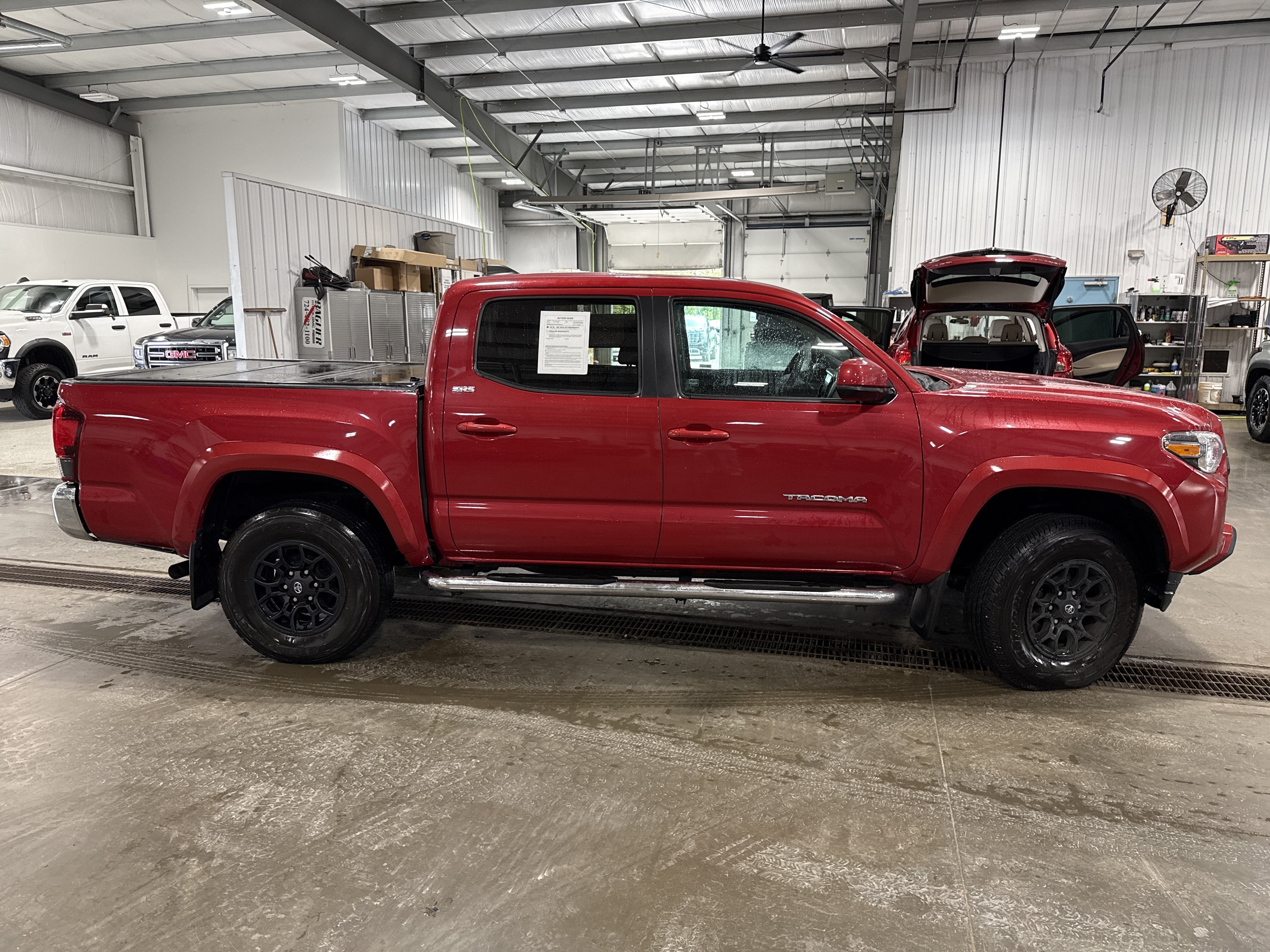 2022 Toyota Tacoma SR5 V6