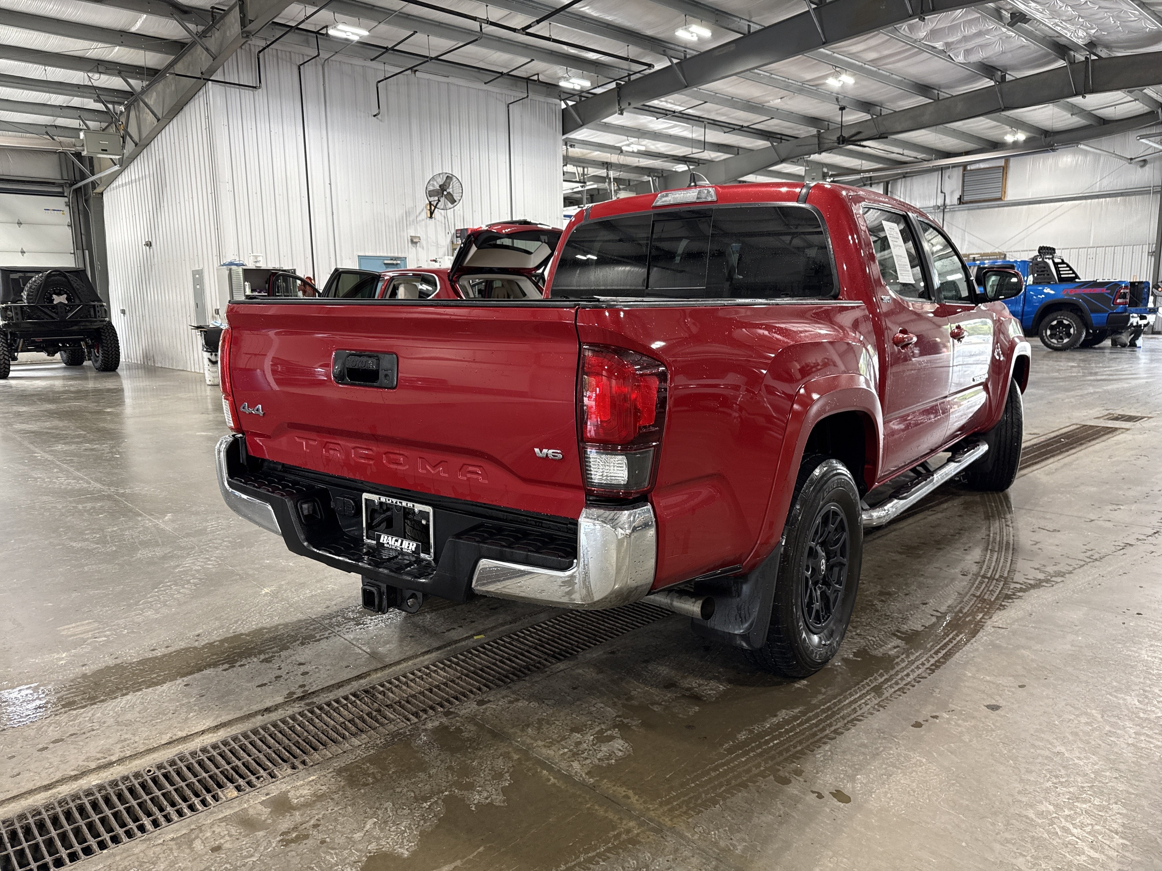 2022 Toyota Tacoma SR5 V6