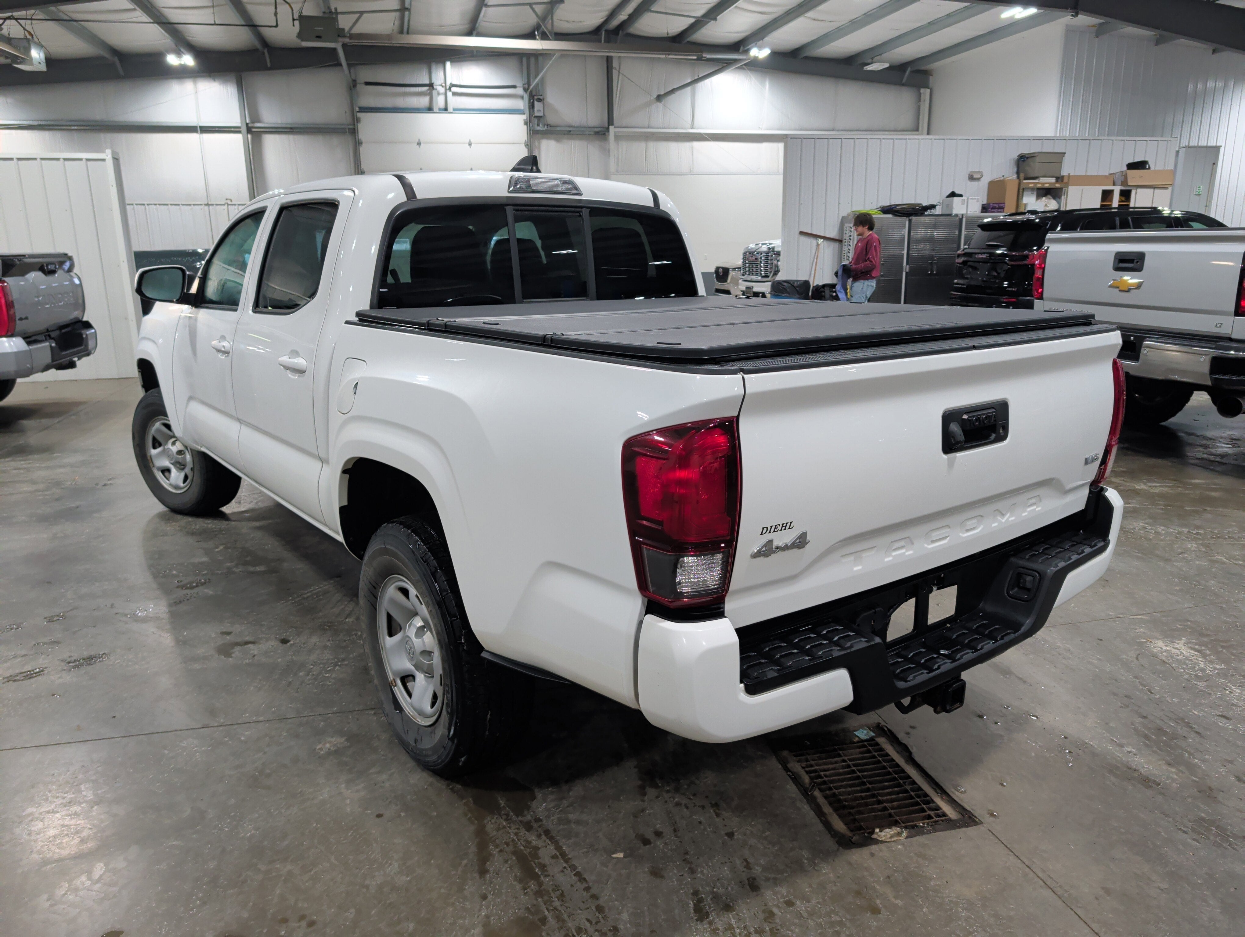 2023 Toyota Tacoma SR V6