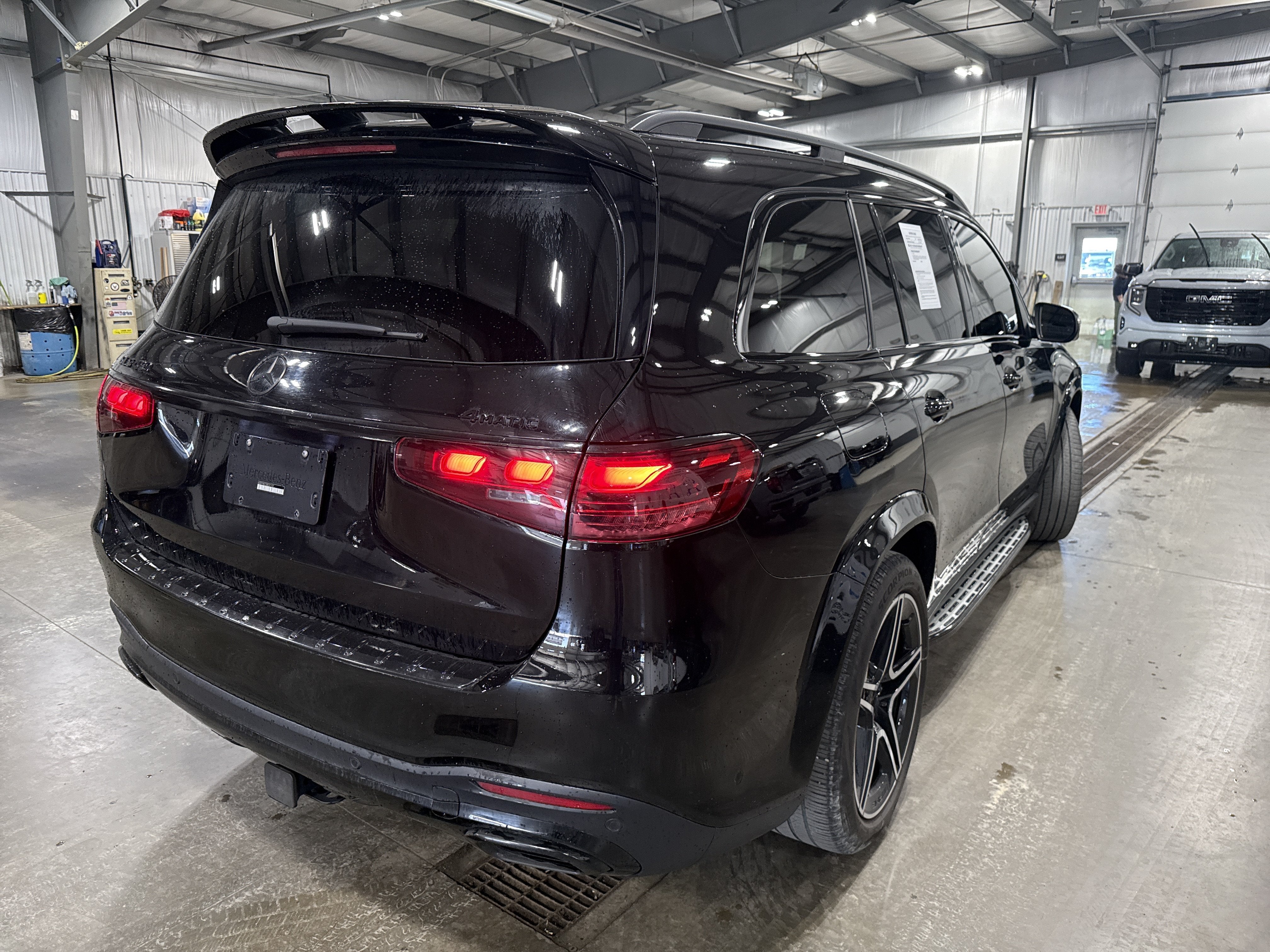2025 Mercedes-Benz GLS 450 4MATIC®