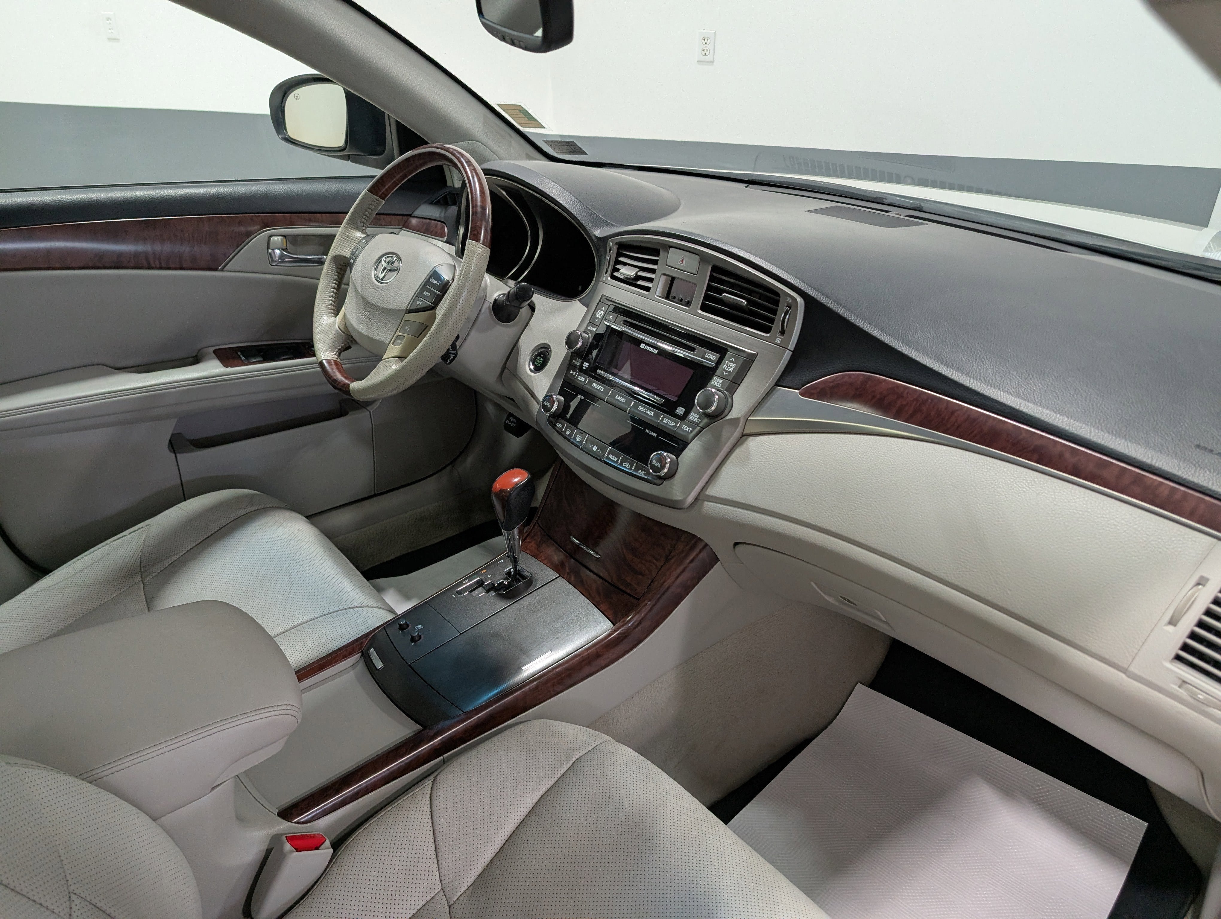 2011 Toyota Avalon Limited