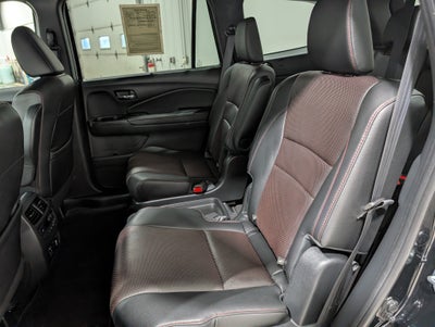 2021 Honda Pilot AWD Black Edition