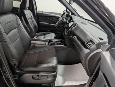 2021 Honda Pilot AWD Black Edition