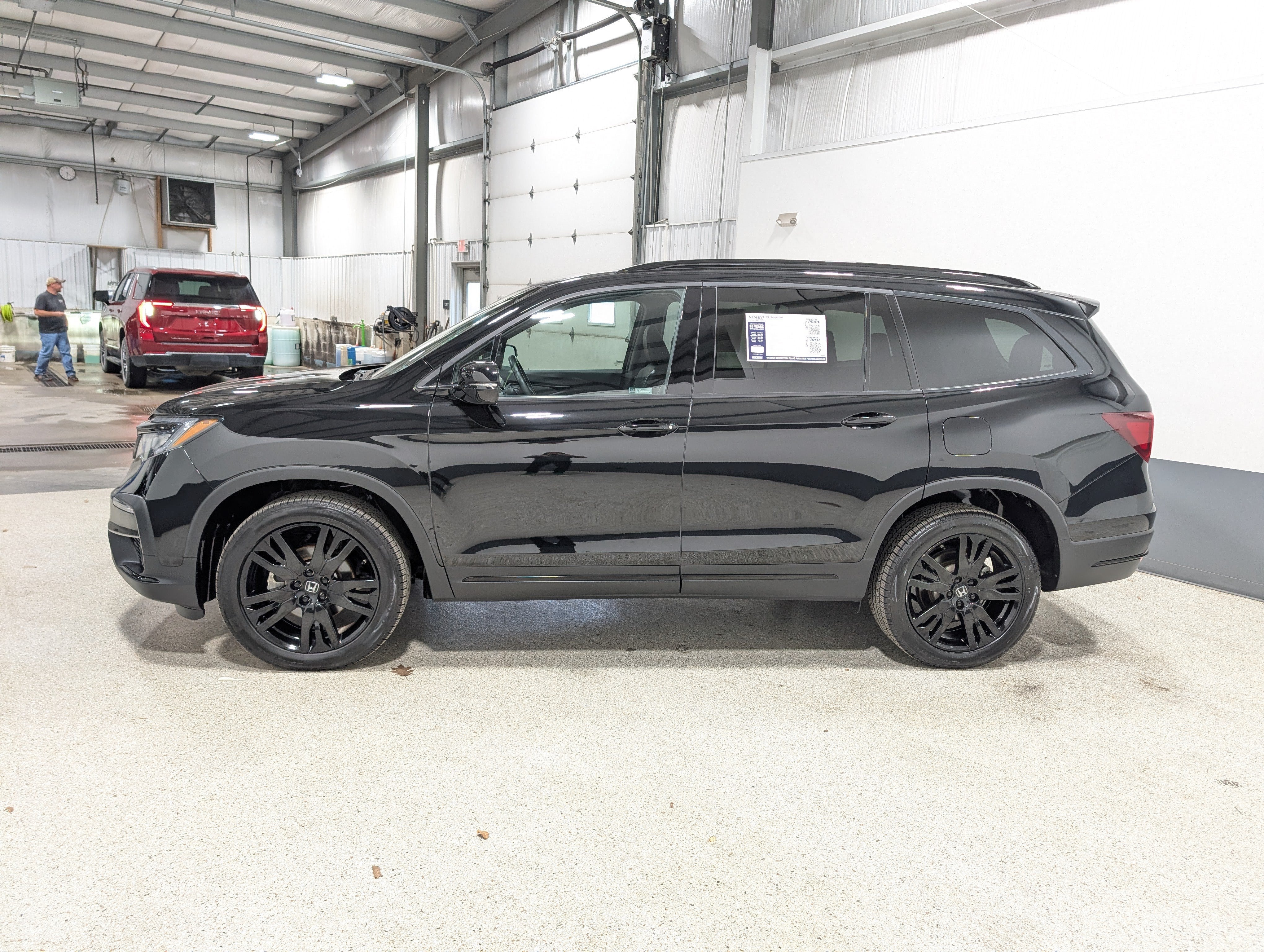 2021 Honda Pilot AWD Black Edition