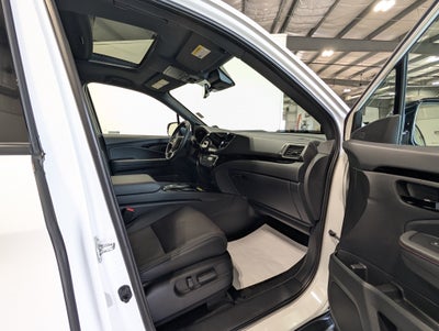 2024 Honda Passport AWD Black