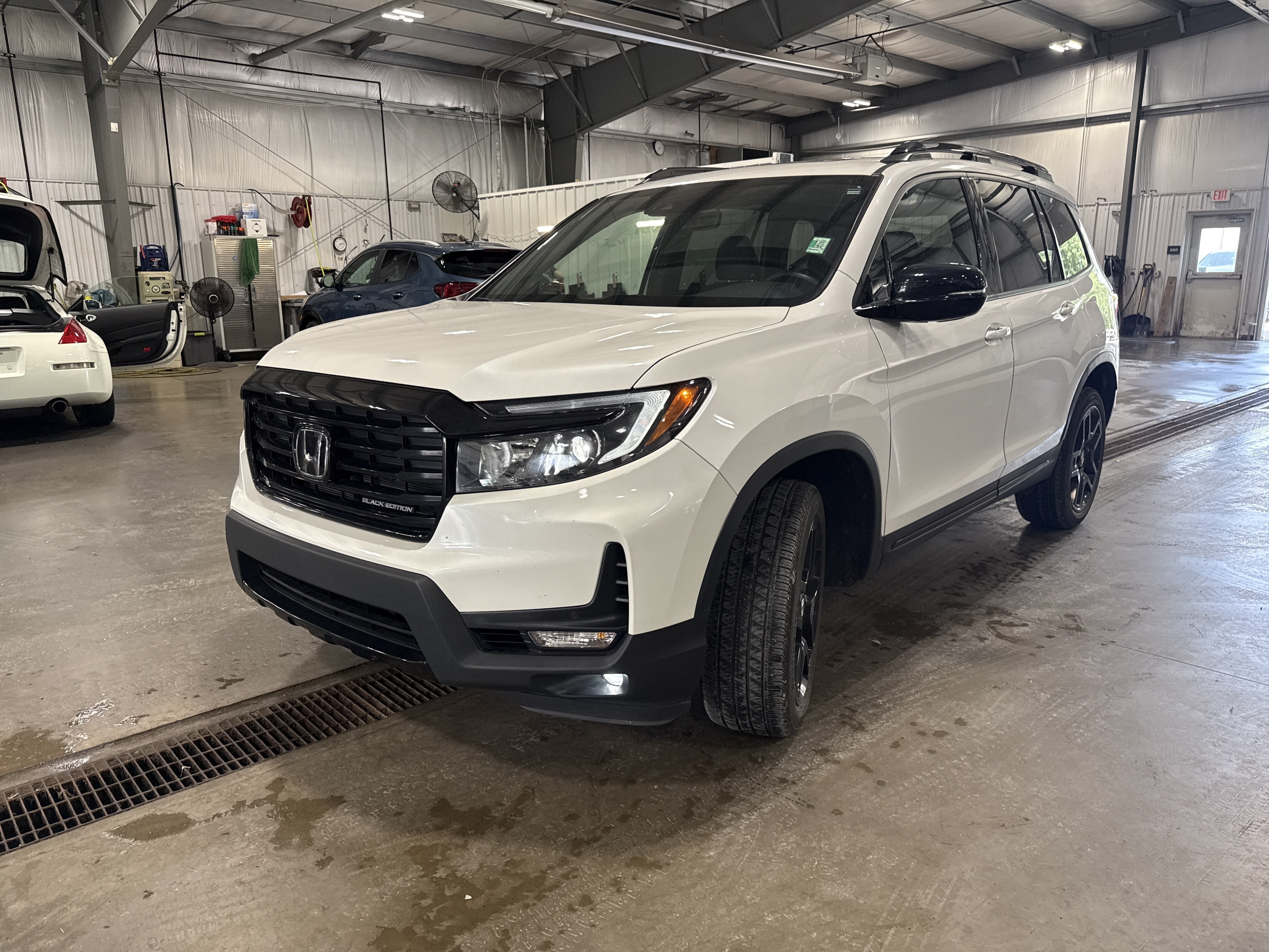 2024 Honda Passport AWD Black