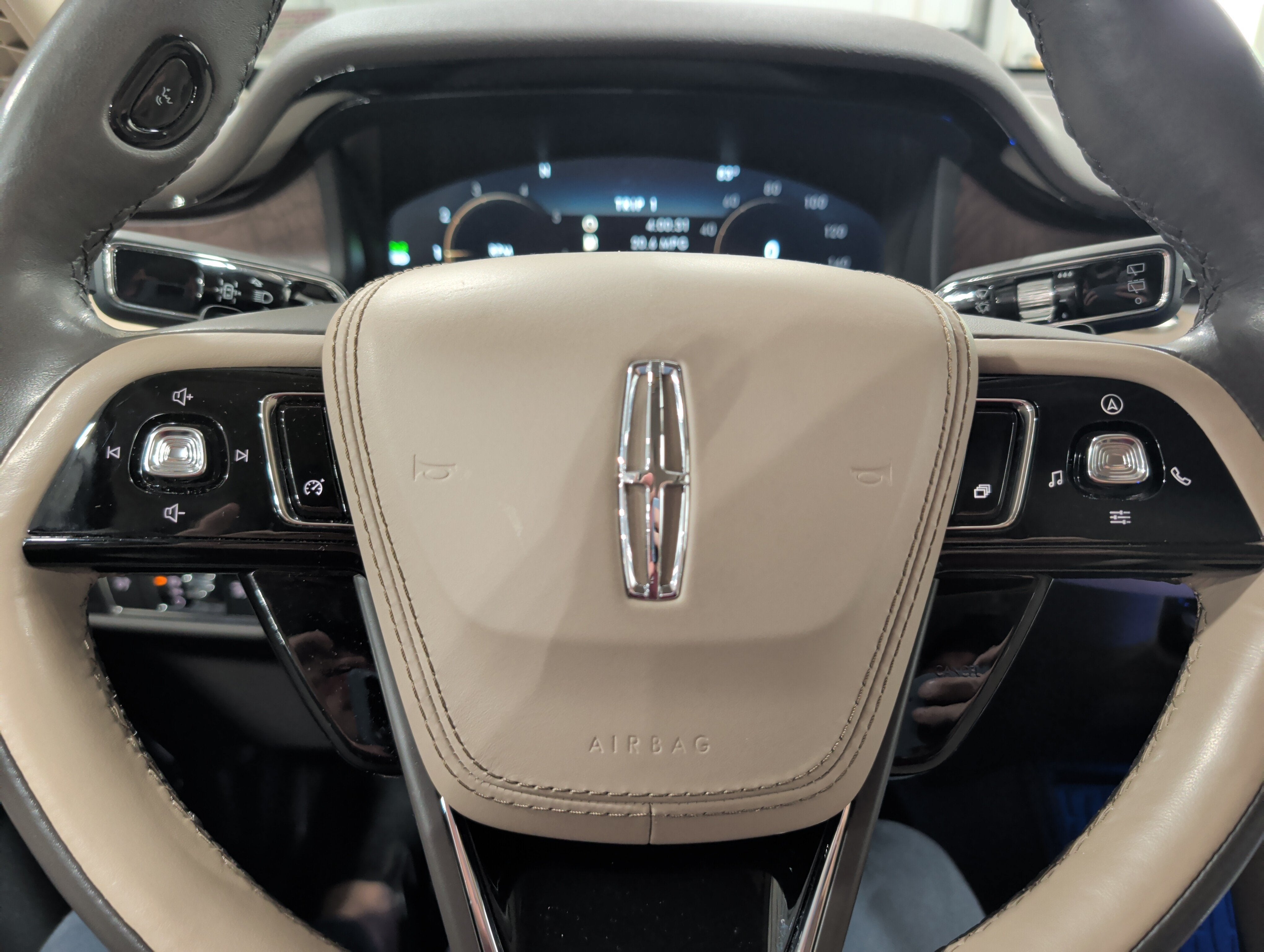 2022 Lincoln Aviator Reserve