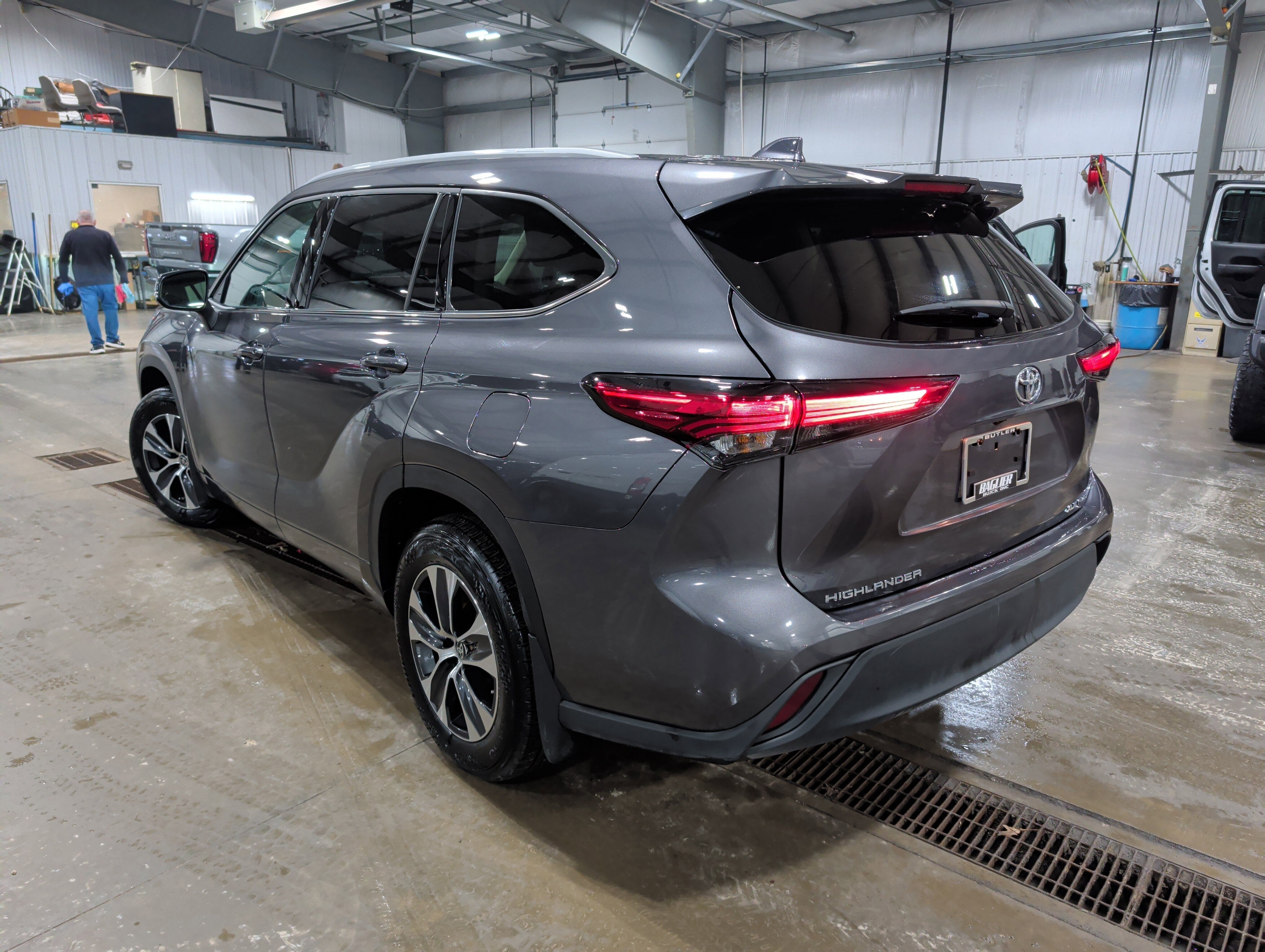 2022 Toyota Highlander XLE