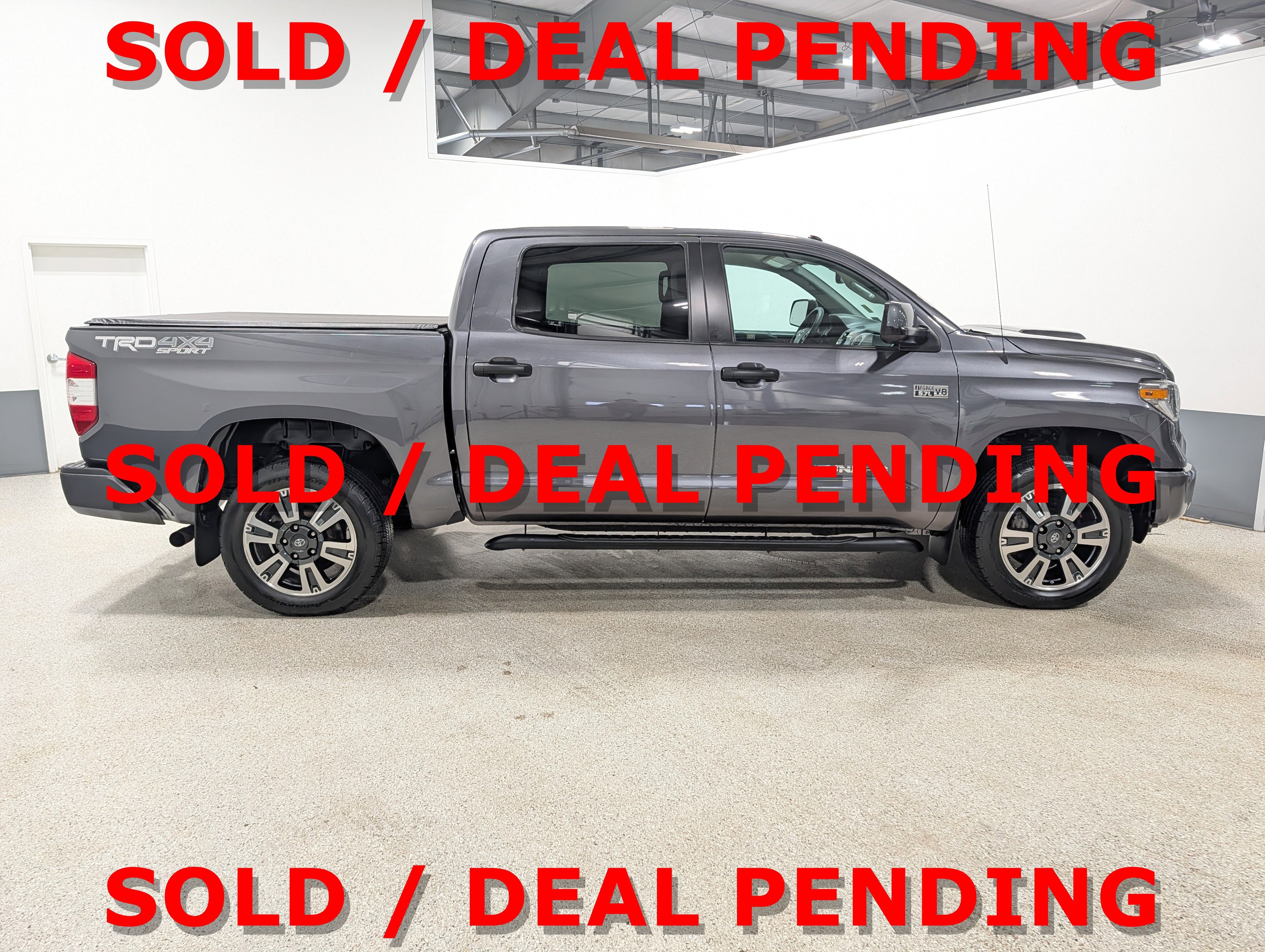 2018 Toyota Tundra SR5 5.7L V8