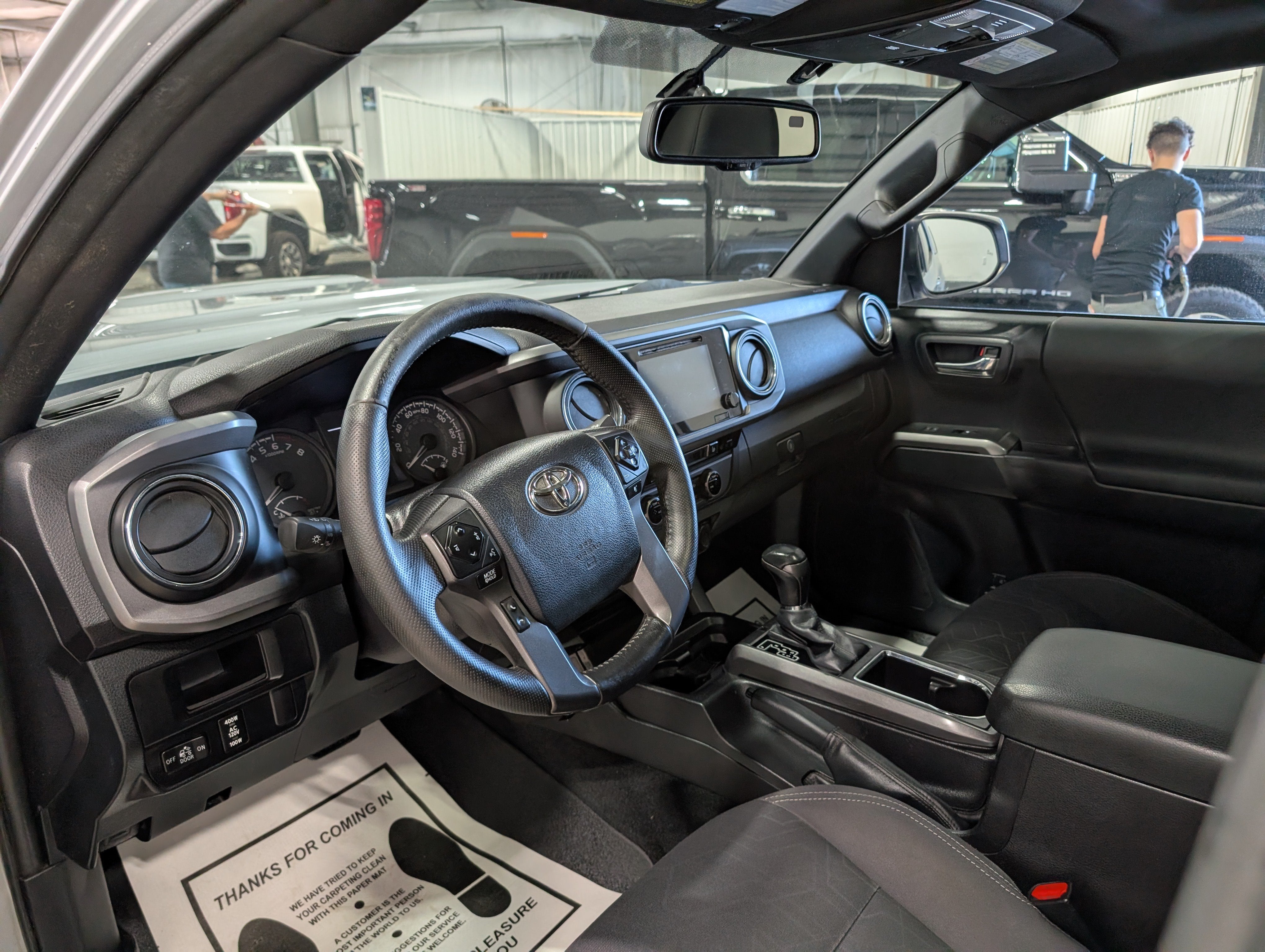 2016 Toyota Tacoma SR5