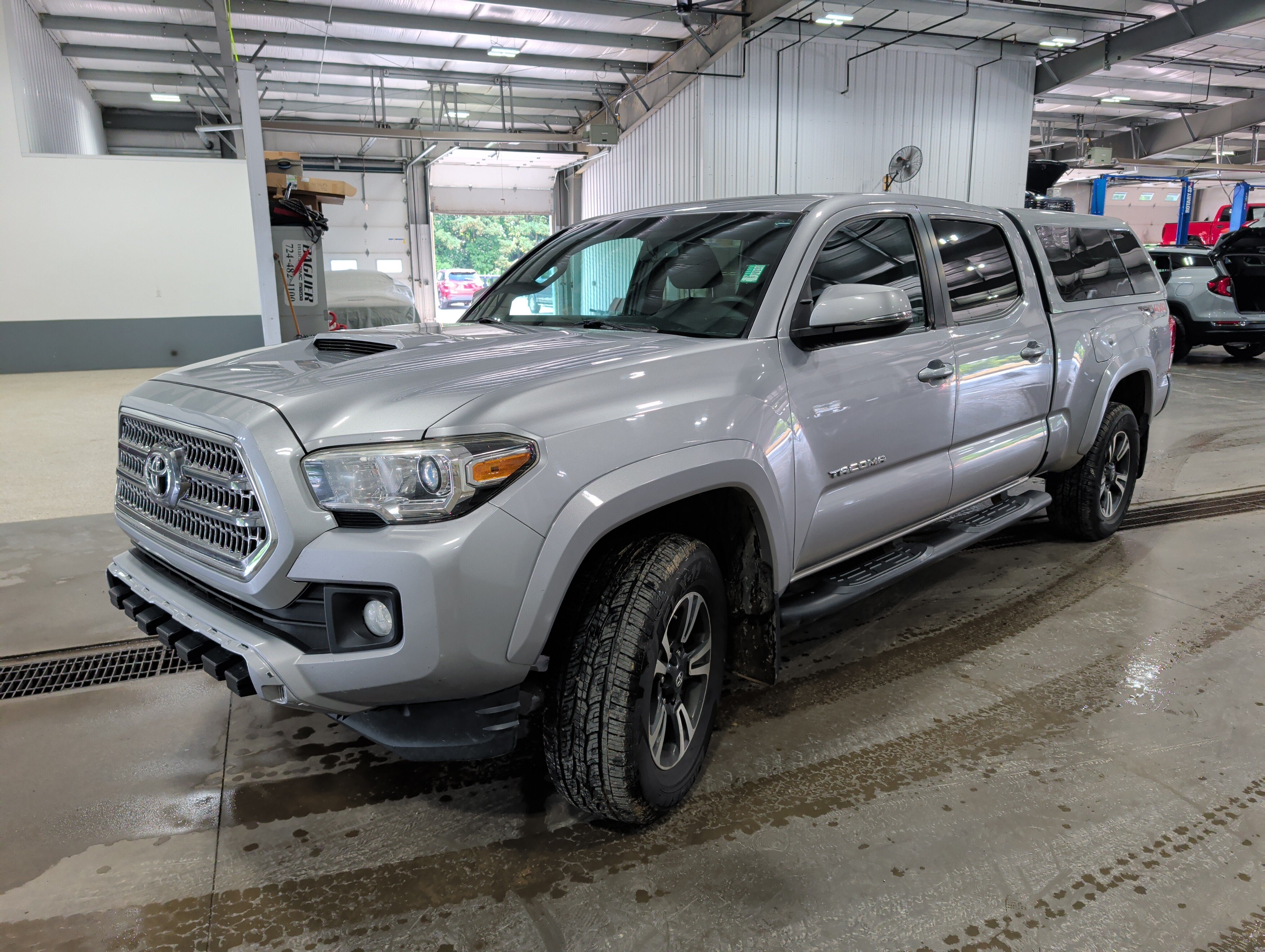 2016 Toyota Tacoma SR5